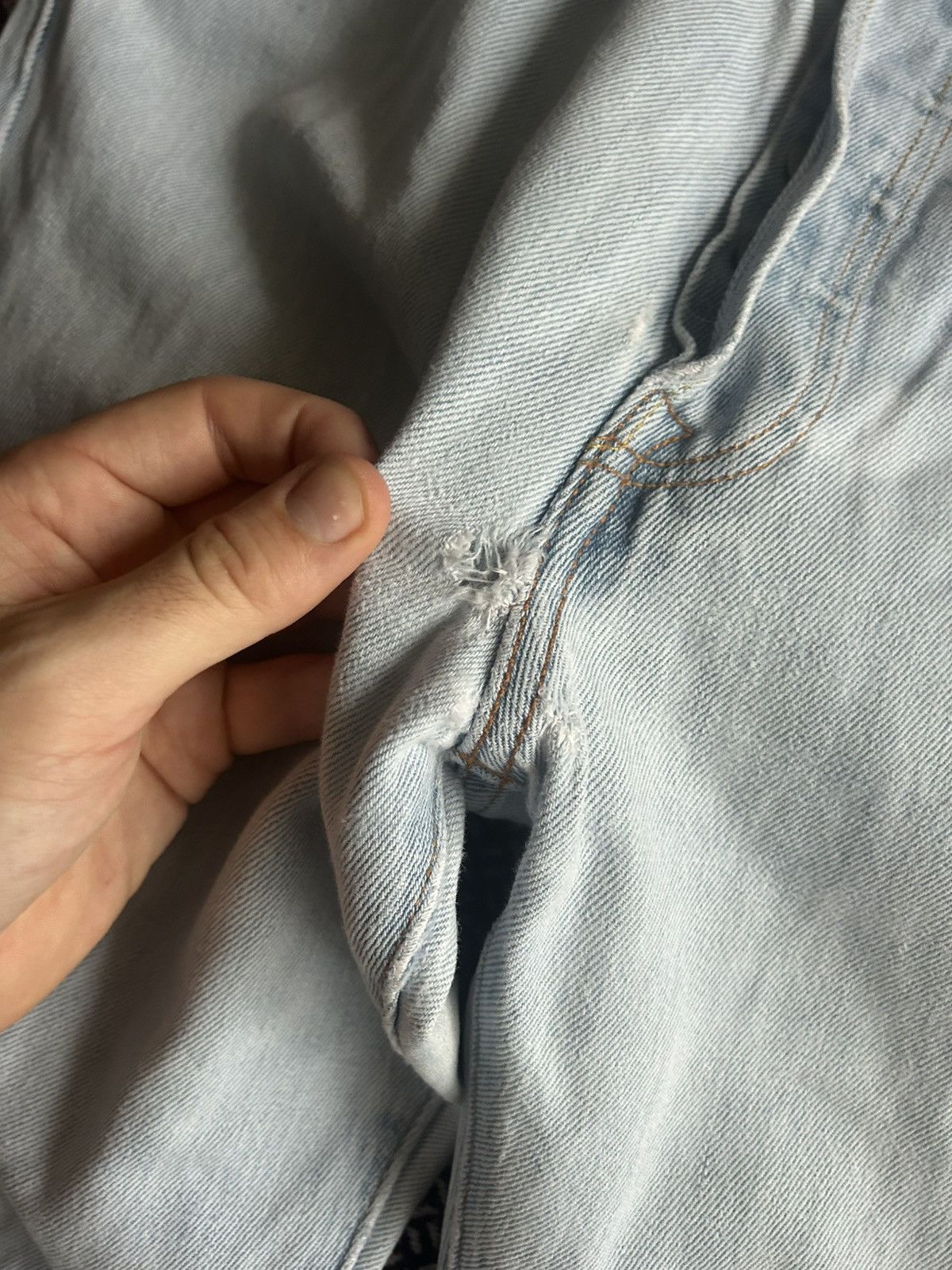 Levi's Vintage 501 Levis Distressed Faded Jeans Streetwear Size W33 Size US 33 - 12 Thumbnail