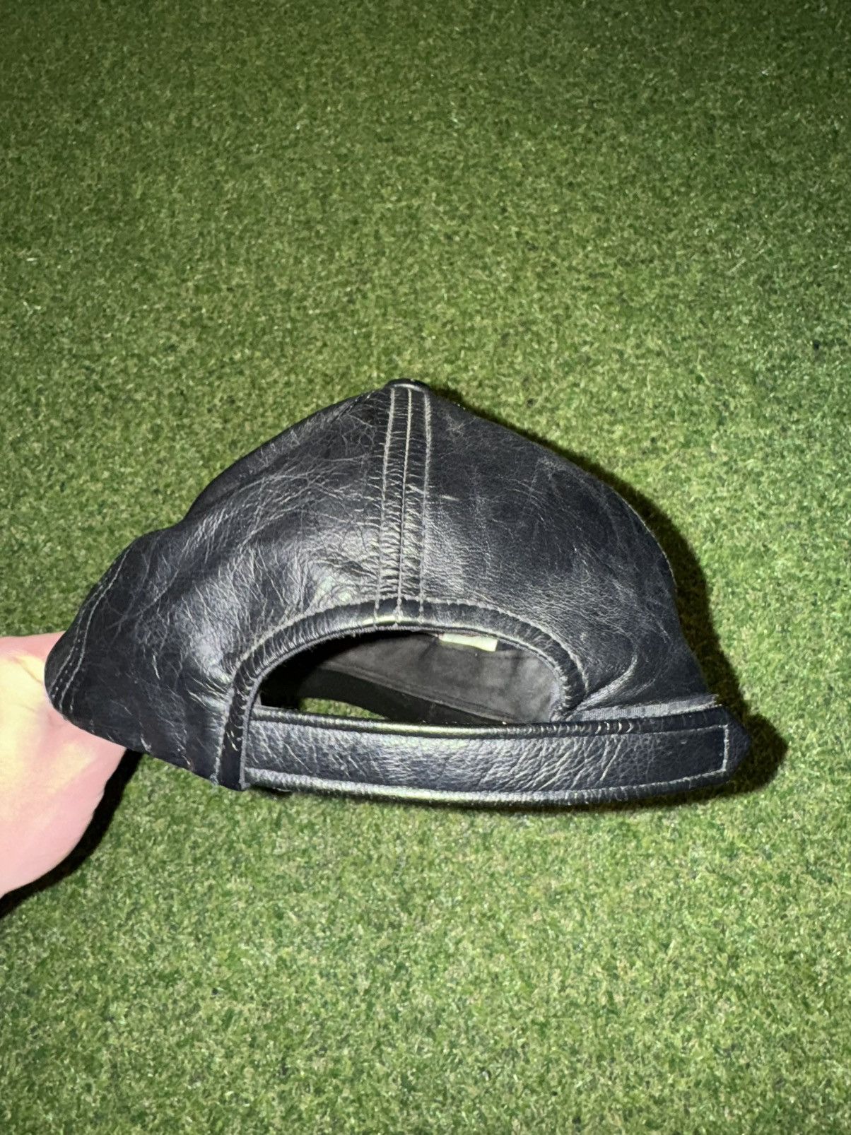 Vintage Vintage San Francisco 49ers leather black hat Size ONE SIZE - 3 Thumbnail