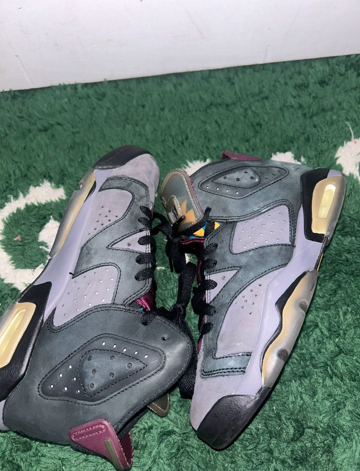 Jordan Brand Size 5 - Jordan 6 Bordeaux Size US 5 / EU 37 - 3 Thumbnail