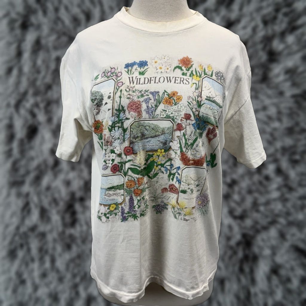 Hanes VINTAGE Hanes Beefy-T T-Shirt Large White Unisex Adults 90s Flowers Graphic Made USA Size US L / EU 52-54 / 3 - 1 Thumbnail