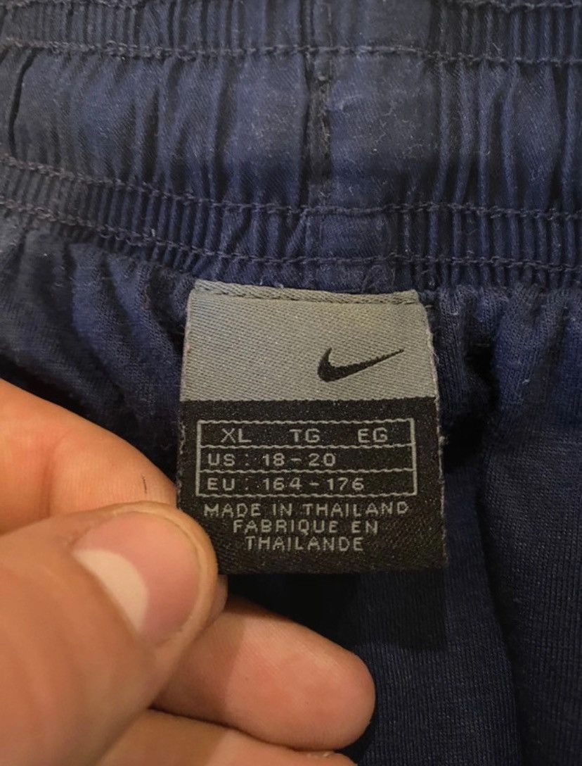 Nike Nike Vintage Track Pants Size US 43 - 6 Thumbnail