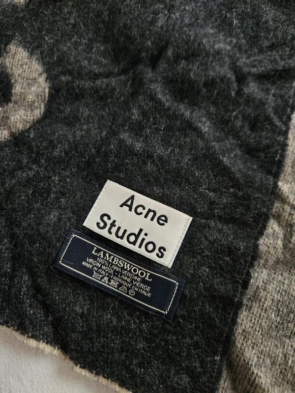 Acne Studios Gray black scarf acne studios lambswool Size ONE SIZE - 5 Thumbnail