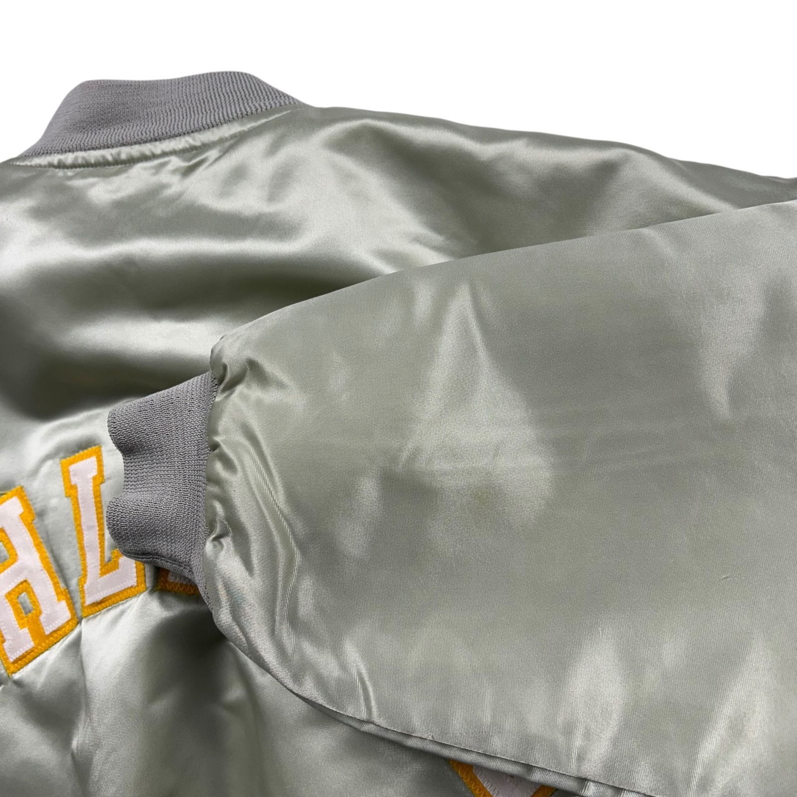 MLB VTG 90s MLB OAKLAND ATHLETICS A's CHALK LINE SATIN JACKET Size US L / EU 52-54 / 3 - 14 Thumbnail