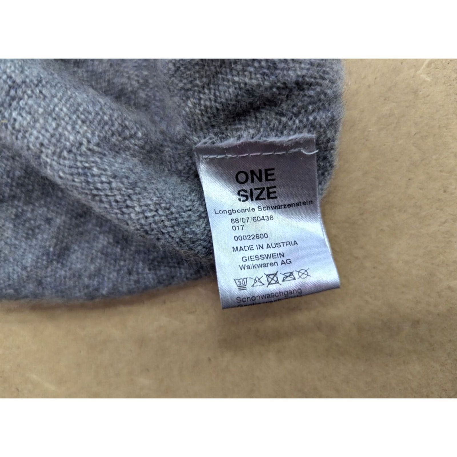 Vintage Giesswein Beanie Hat One Size 100% Cashmere Gray Soft Ladies Womens Size ONE SIZE - 3 Thumbnail