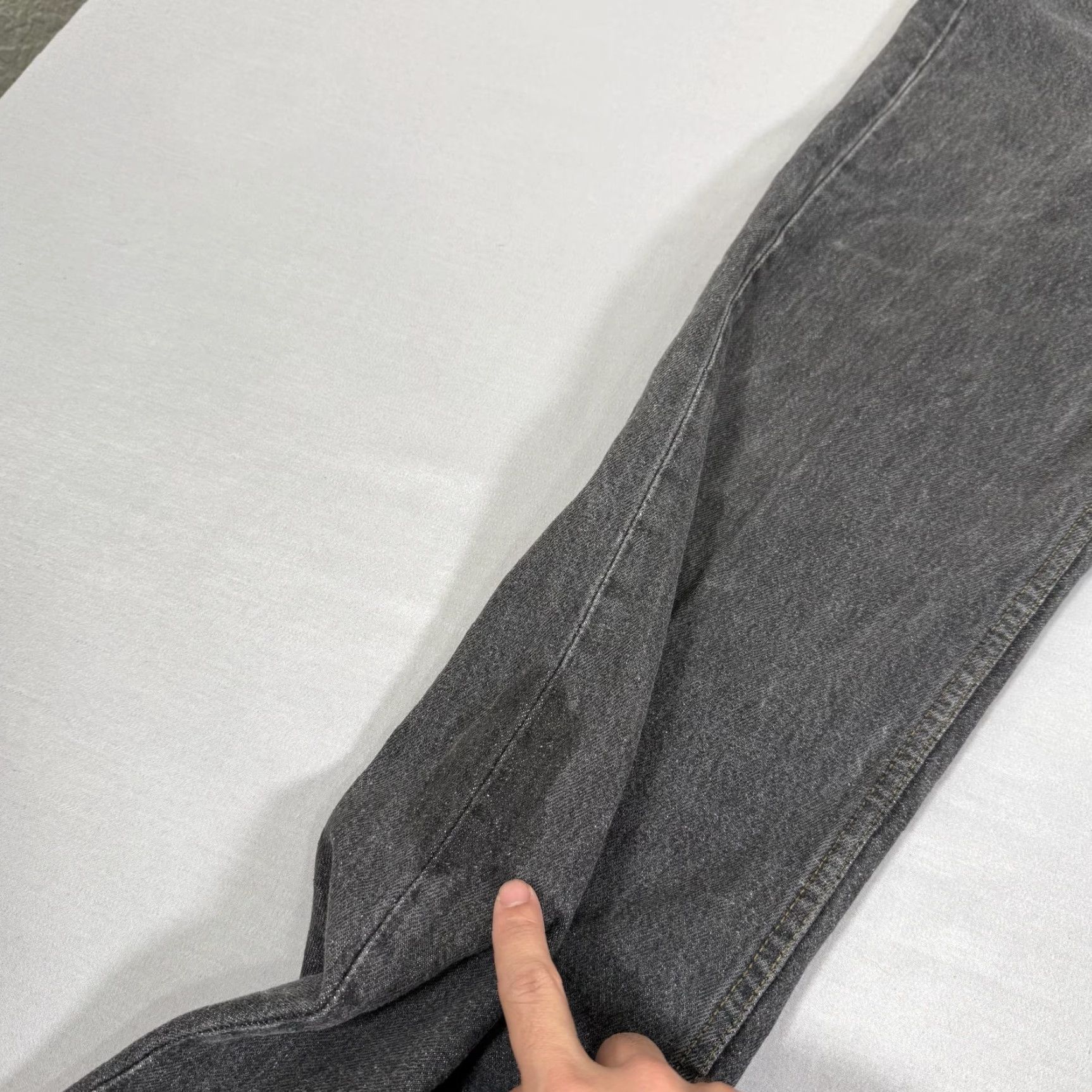 Levi's VINTAGE Levi's 501 Jeans Men 32x34 Straight Denim Pants Charcoal Gray 90s USA Size US 32 / EU 48 - 4 Thumbnail