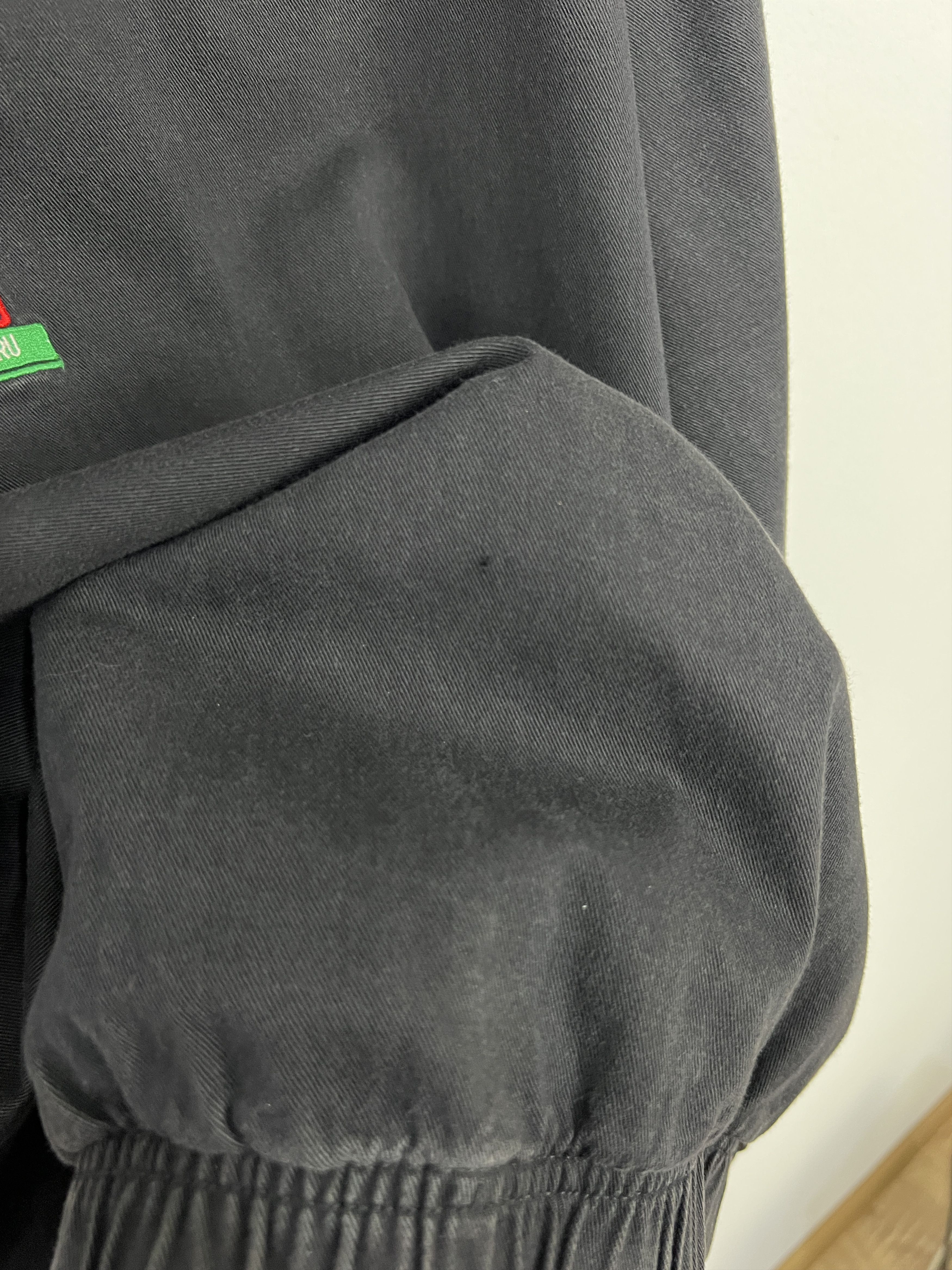 Vintage 90's Reebok Wales Rugby Union Sweatshirt Black Mens
