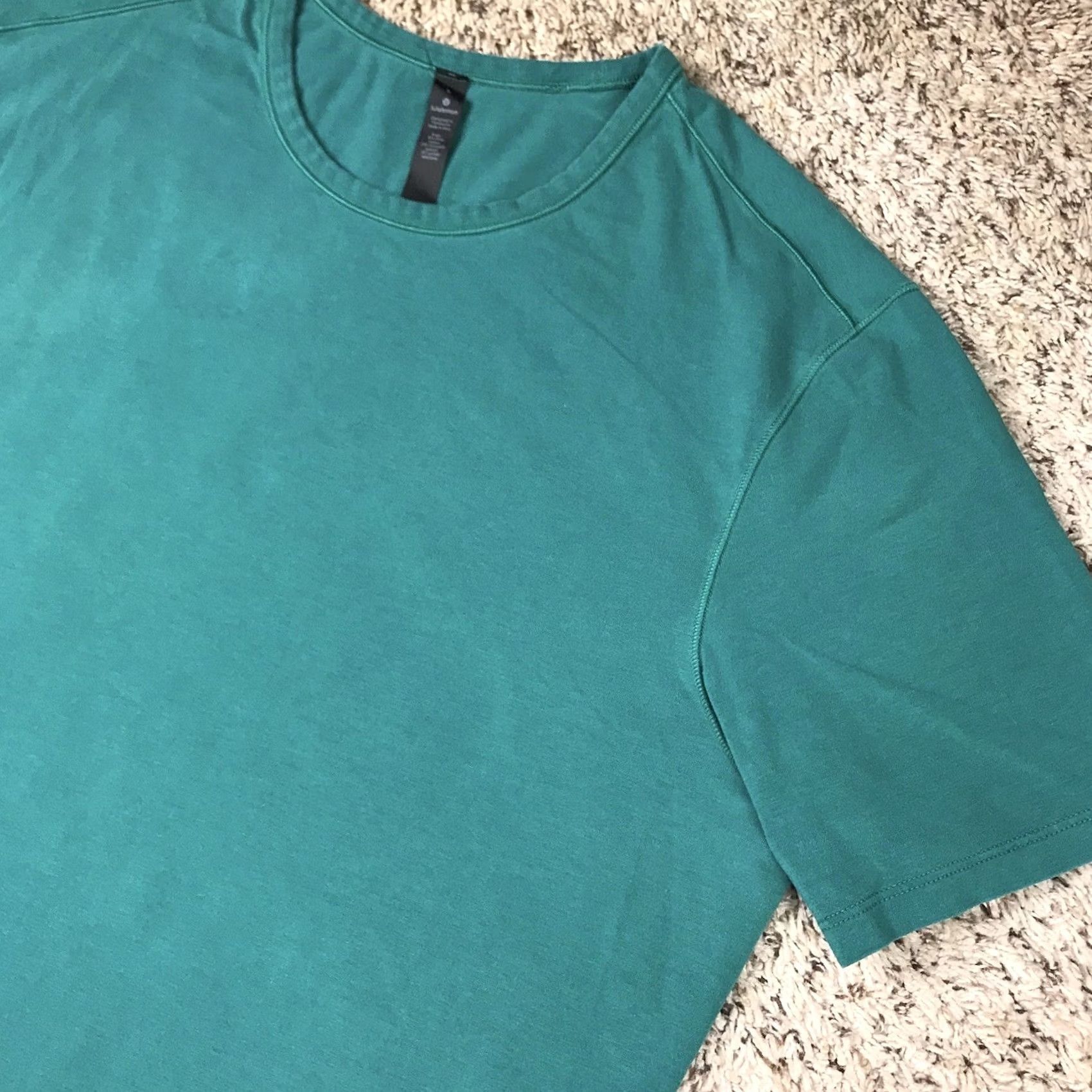 Lululemon VINTAGE? No. Size US L / EU 52-54 / 3 - 5 Thumbnail