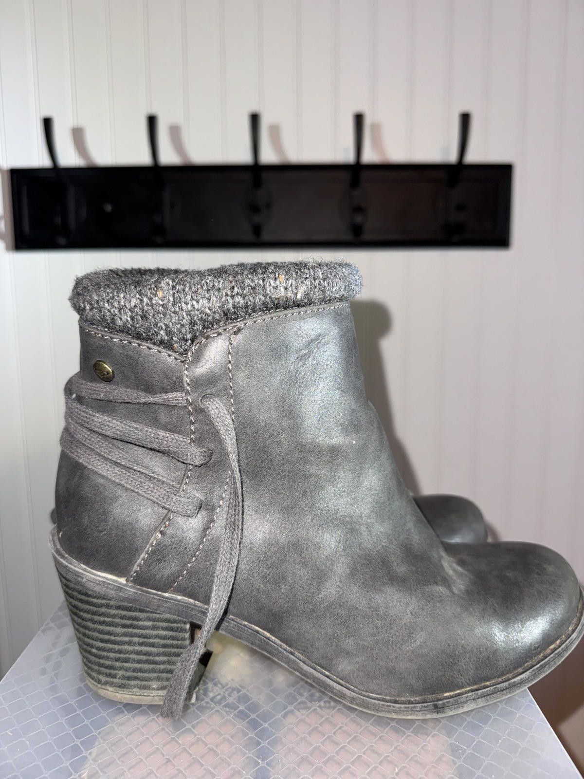 Royal Robbins Roxy Dakota Grey Ankle Boots Knit Cuff Block Heel Size 7.5 Size US 7.5 / IT 37.5 - 2 Thumbnail
