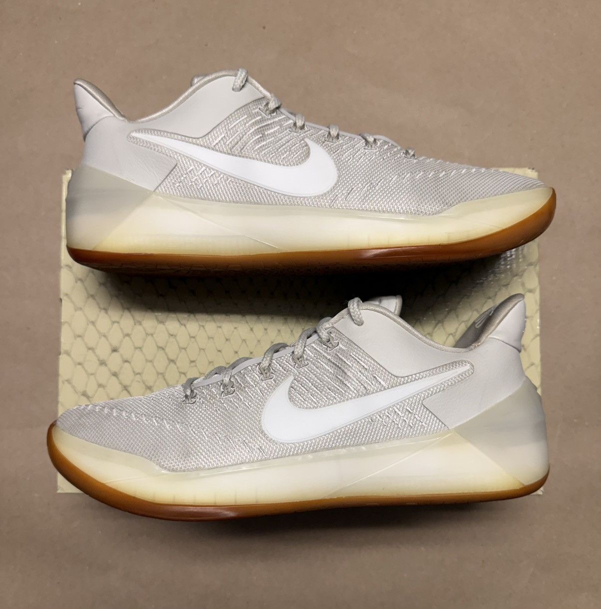 Nike Nike Kobe A.D. AD Light Bone Men’s size 11 Basketball Rare Size US 11 / EU 44 - 1 Thumbnail
