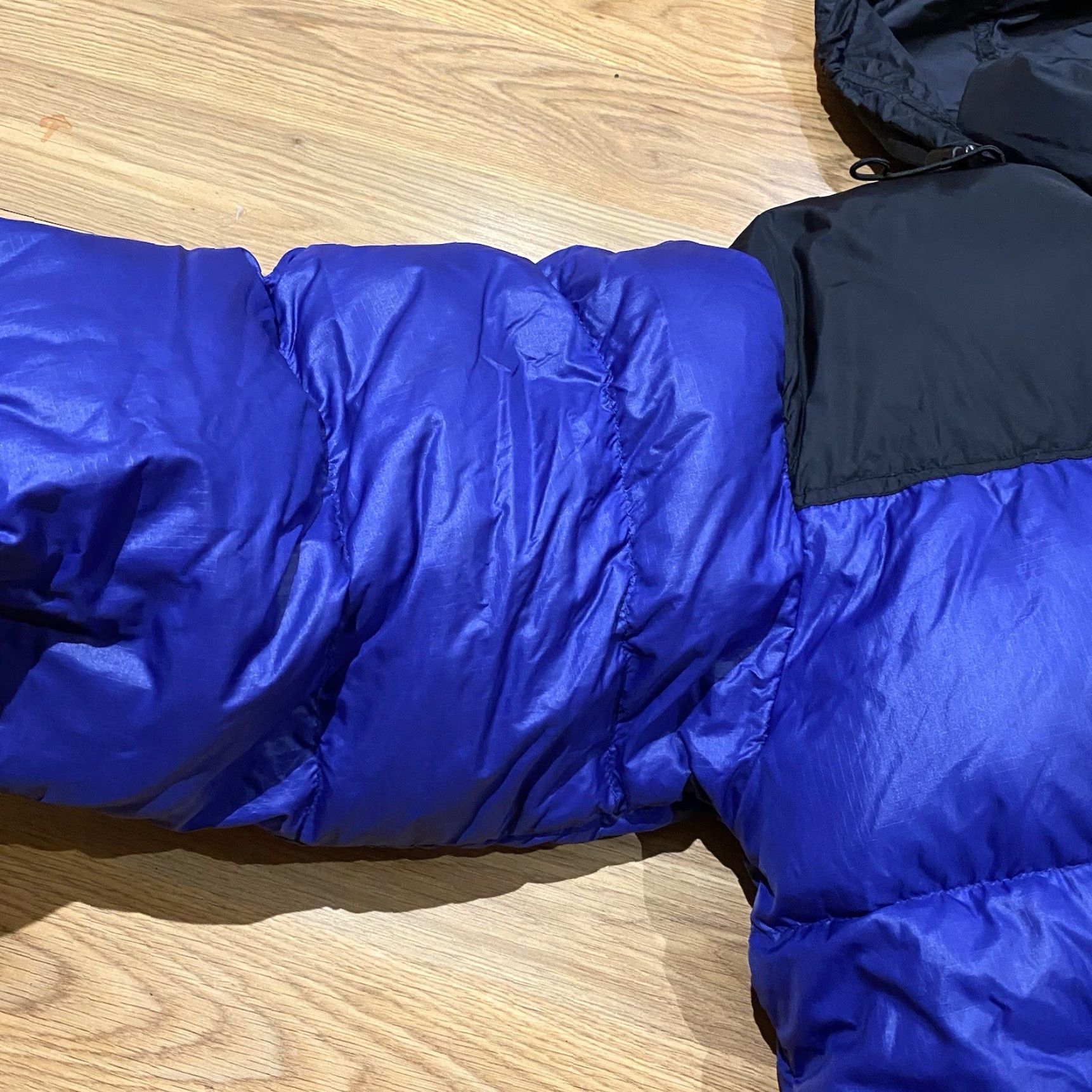 The North Face VINTAGE The North Face Nuptse Puffer Jacket Mens L Purple 700 Down Snowsports Snowboarding Full Zip Hooded NF Retro Size US L / EU 52-54 / 3 - 6 Thumbnail