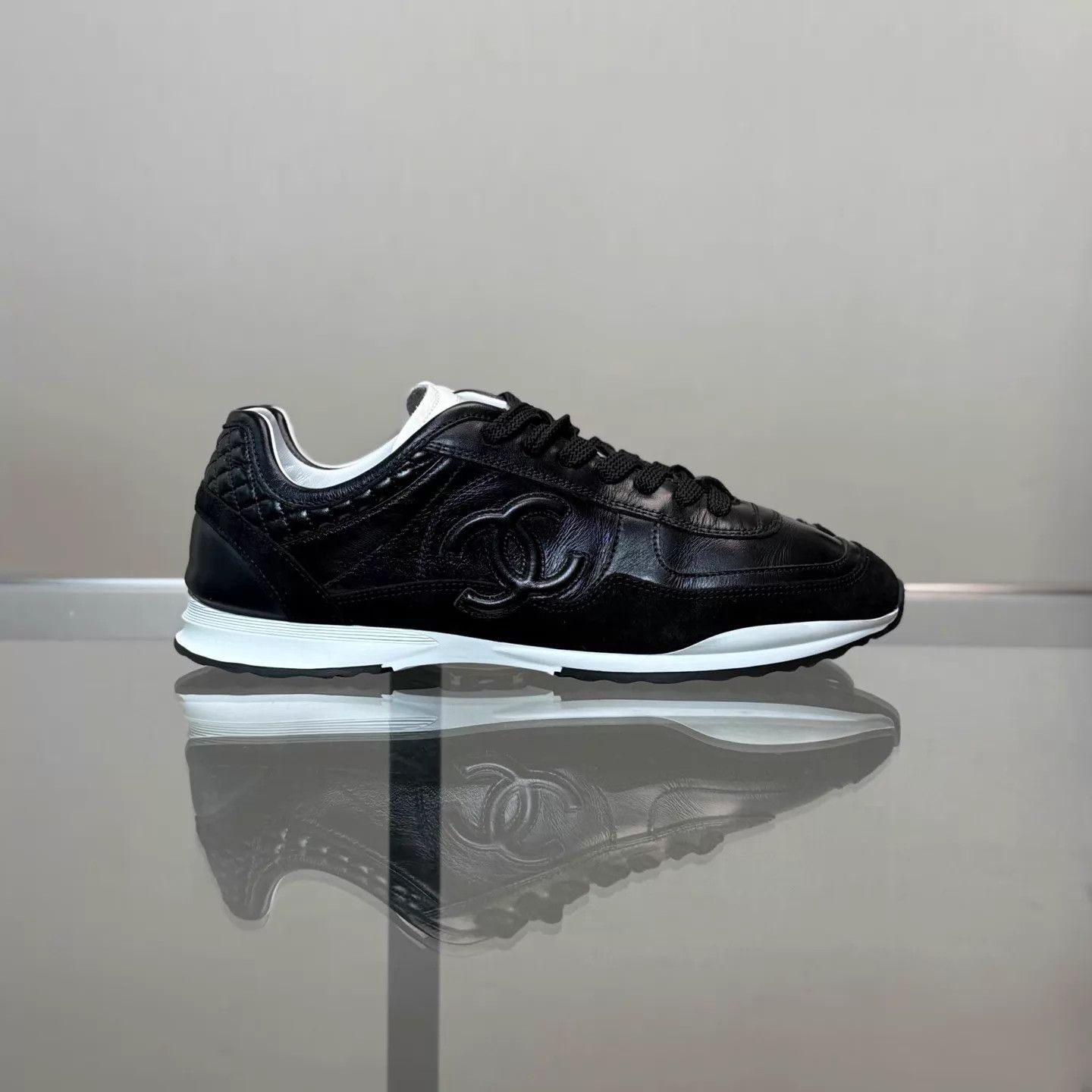 Chanel CHANEL 25K Black CC Deerfield Sneaker 37.5 99 Size US 7 / IT 37 - 3 Thumbnail