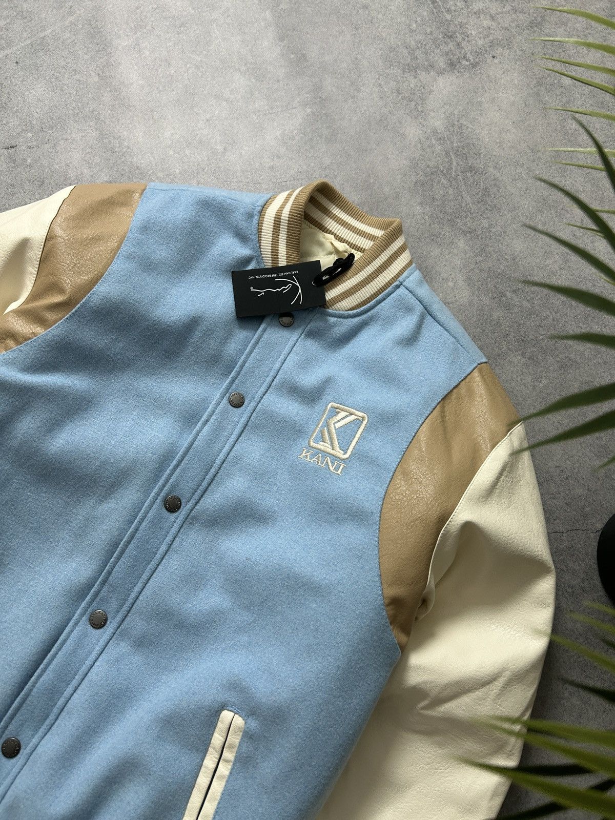 Karl Kani Karl Kani big logo jacket mens light/blue OG size S Size US M / EU 48-50 / 2 - 5 Thumbnail