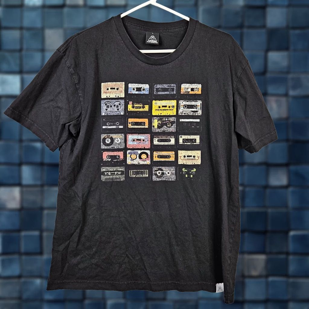 Upper Playground UPPER PLAYGROUND Men Black Short Sleeve Cassettes Graphic Tee L Shirt T-Shirt Logo Casual Modern Fit Size US 33 - 1 Thumbnail