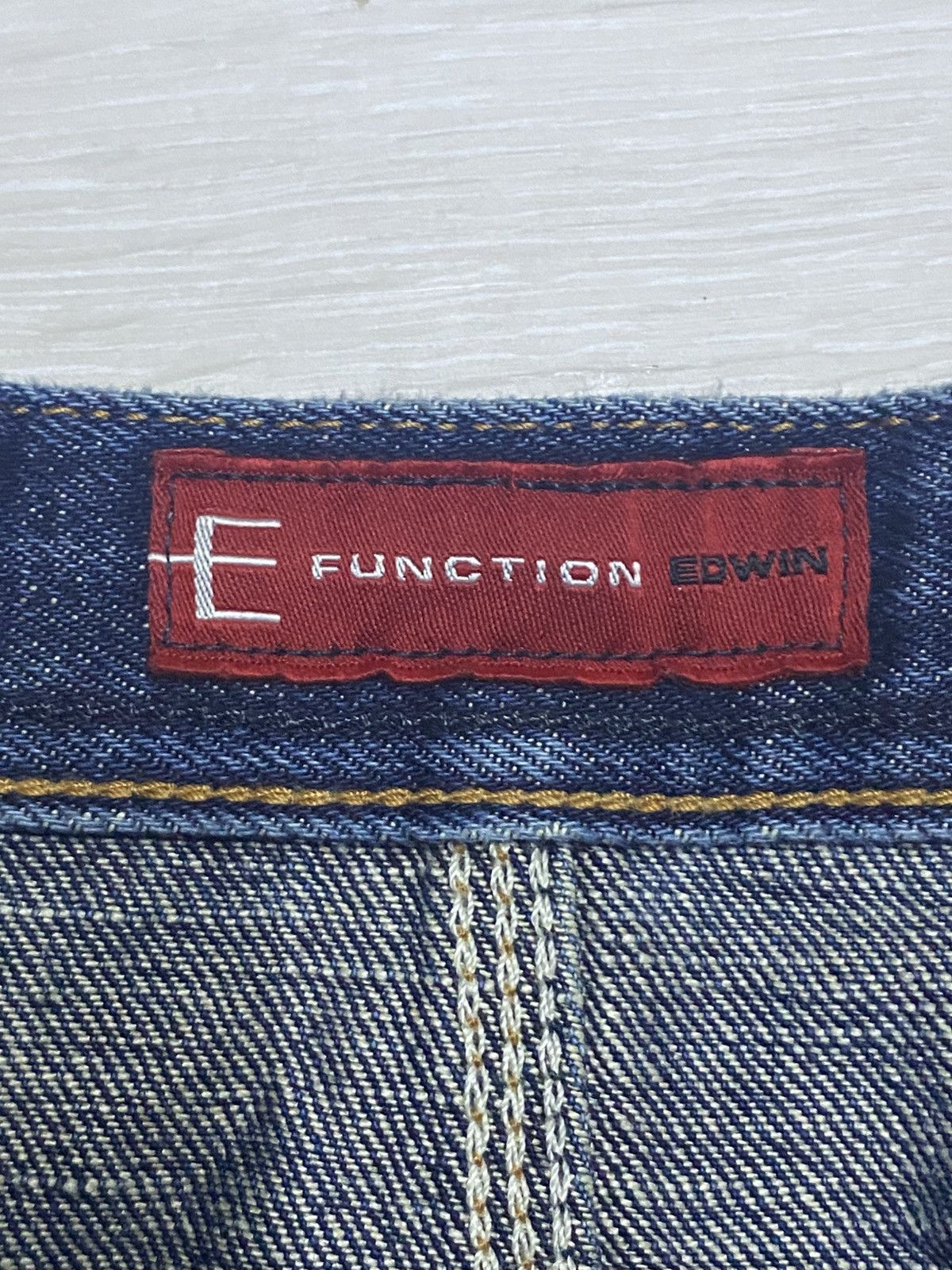 Edwin Vintage Edwin E Function Twist Leg Loose Jeans Size US 31 - 14 Thumbnail