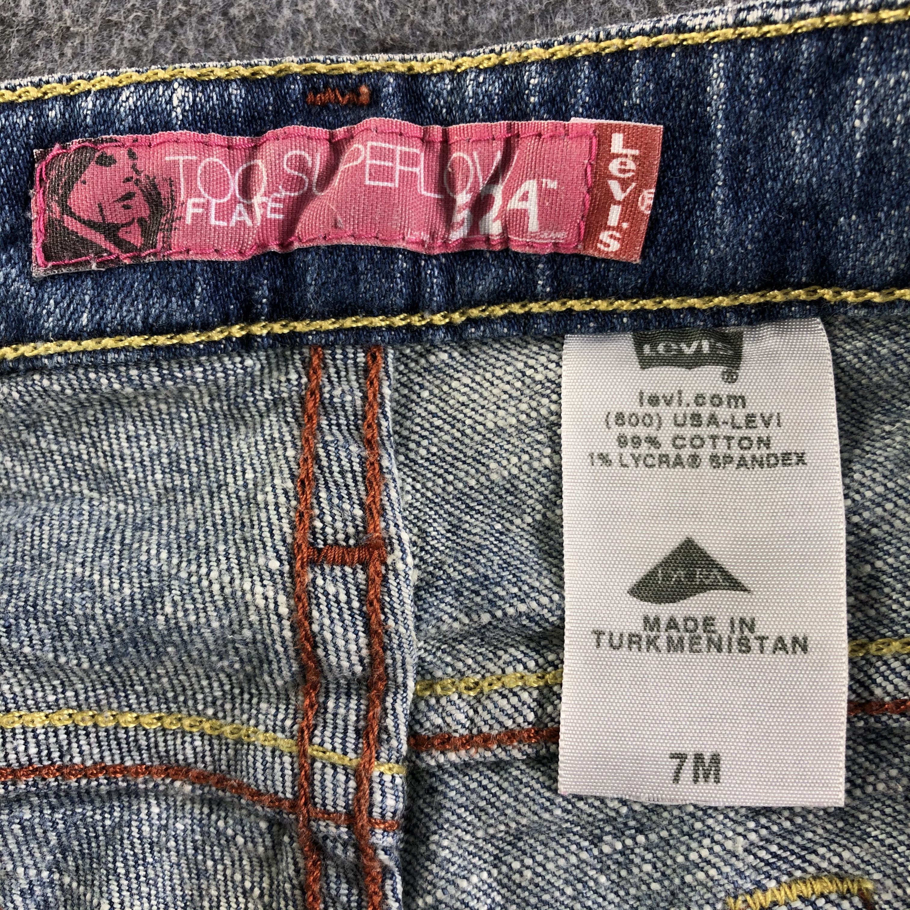 Levi's Vintage Blue Wash Levis 524 Jeans-J3024 Size US 31 - 10 Thumbnail