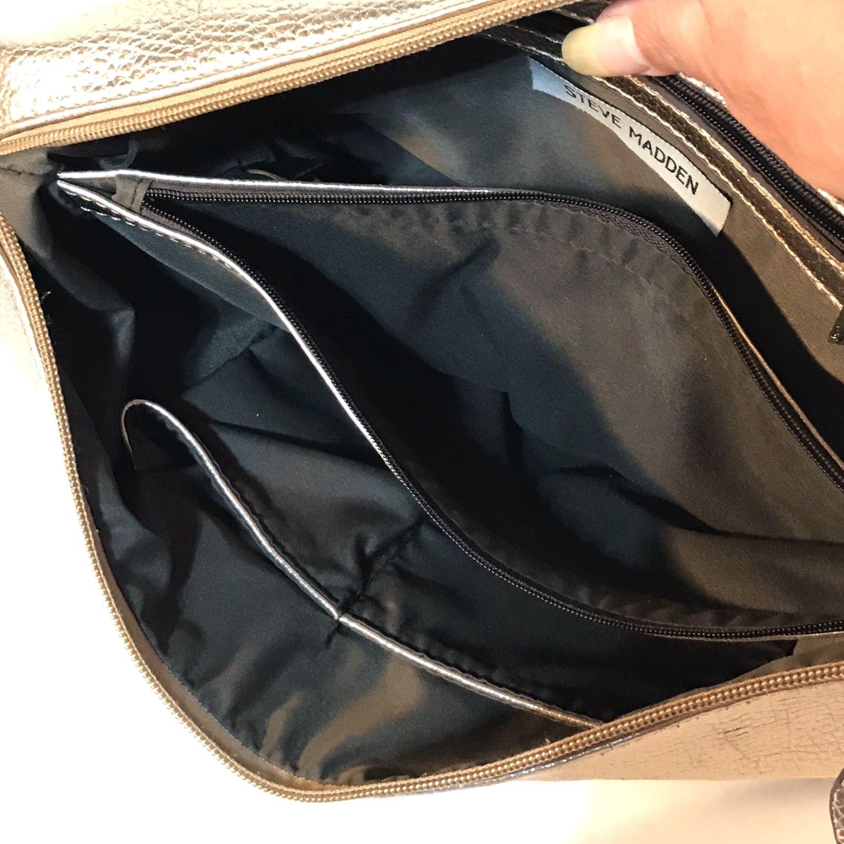 Steve Madden Steve Madden Women's Shoulder Bag Large Faux Leather Copper Metallic 14in Strap Pockets Size ONE SIZE - 5 Thumbnail