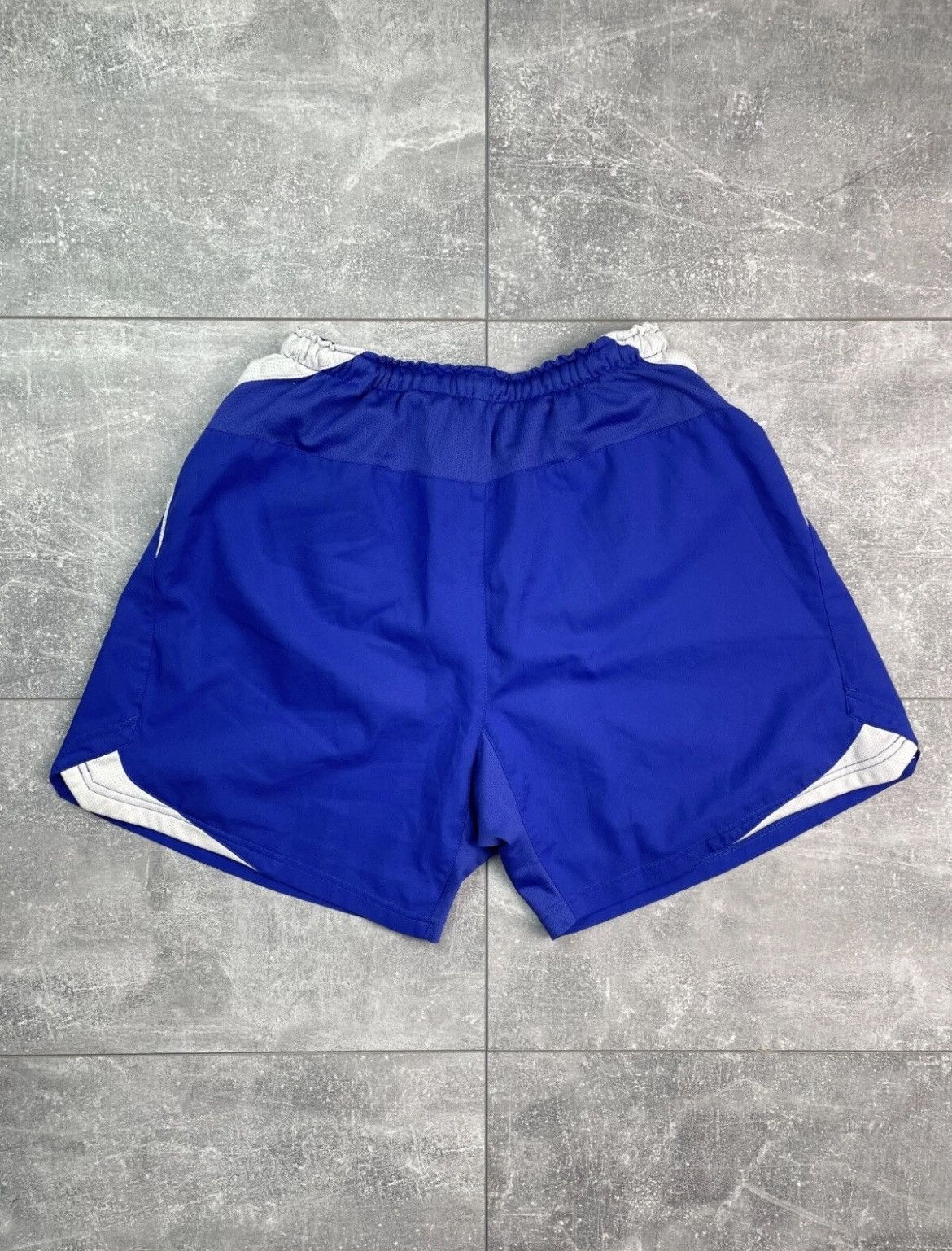 Nike Nike Brazil Football Soccer National Shorts Vintage Size US 30 / EU 46 - 2 Thumbnail