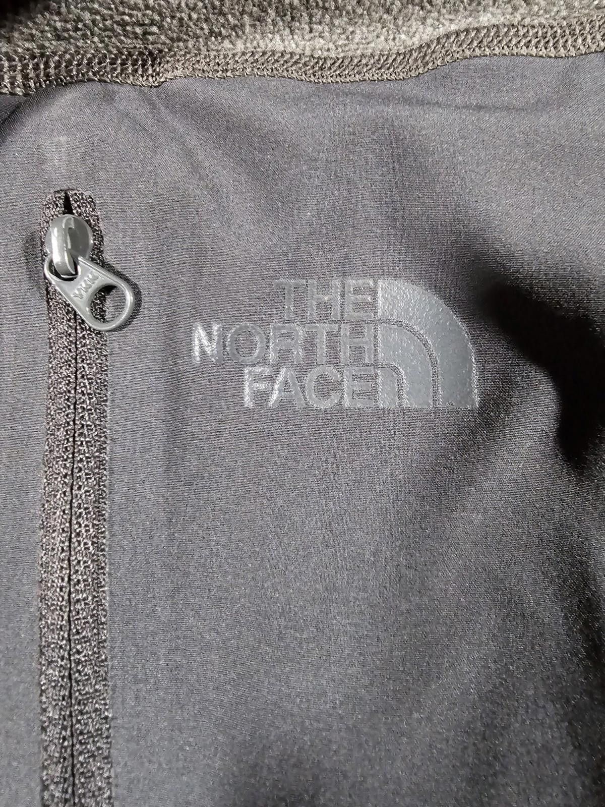 The North Face The North Face Mens L Gray 1/4 Zip Fleece Outdoor Hiking Size US L / EU 52-54 / 3 - 3 Thumbnail
