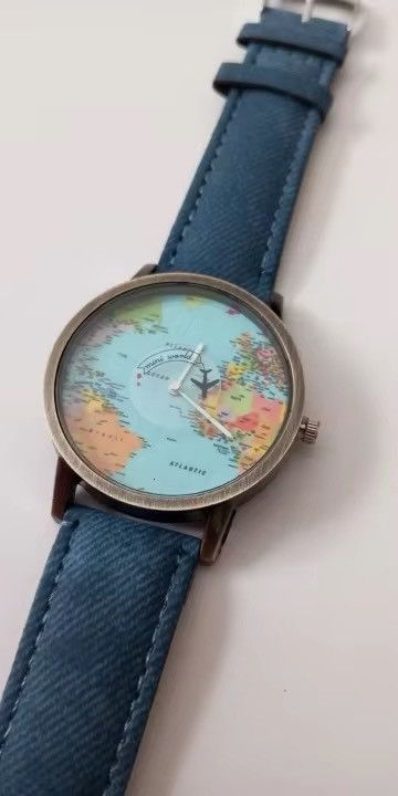 Jewelry × Vintage World Maps Ladies Leather Wristwatch Size ONE SIZE - 3 Thumbnail