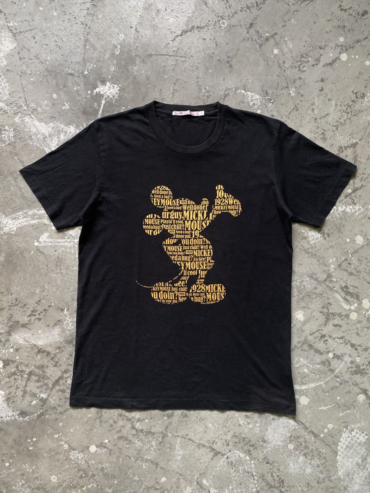 Uniqlo Uniqlo Disney Mickey Mouse Tee Size US L / EU 52-54 / 3 - 1 Thumbnail