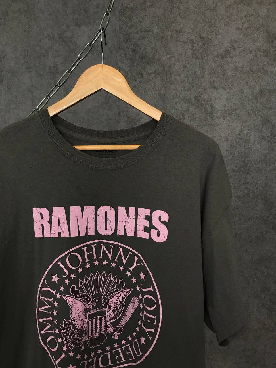 Band Tees Ramones rock band tee Size US L / EU 52-54 / 3 - 2 Thumbnail