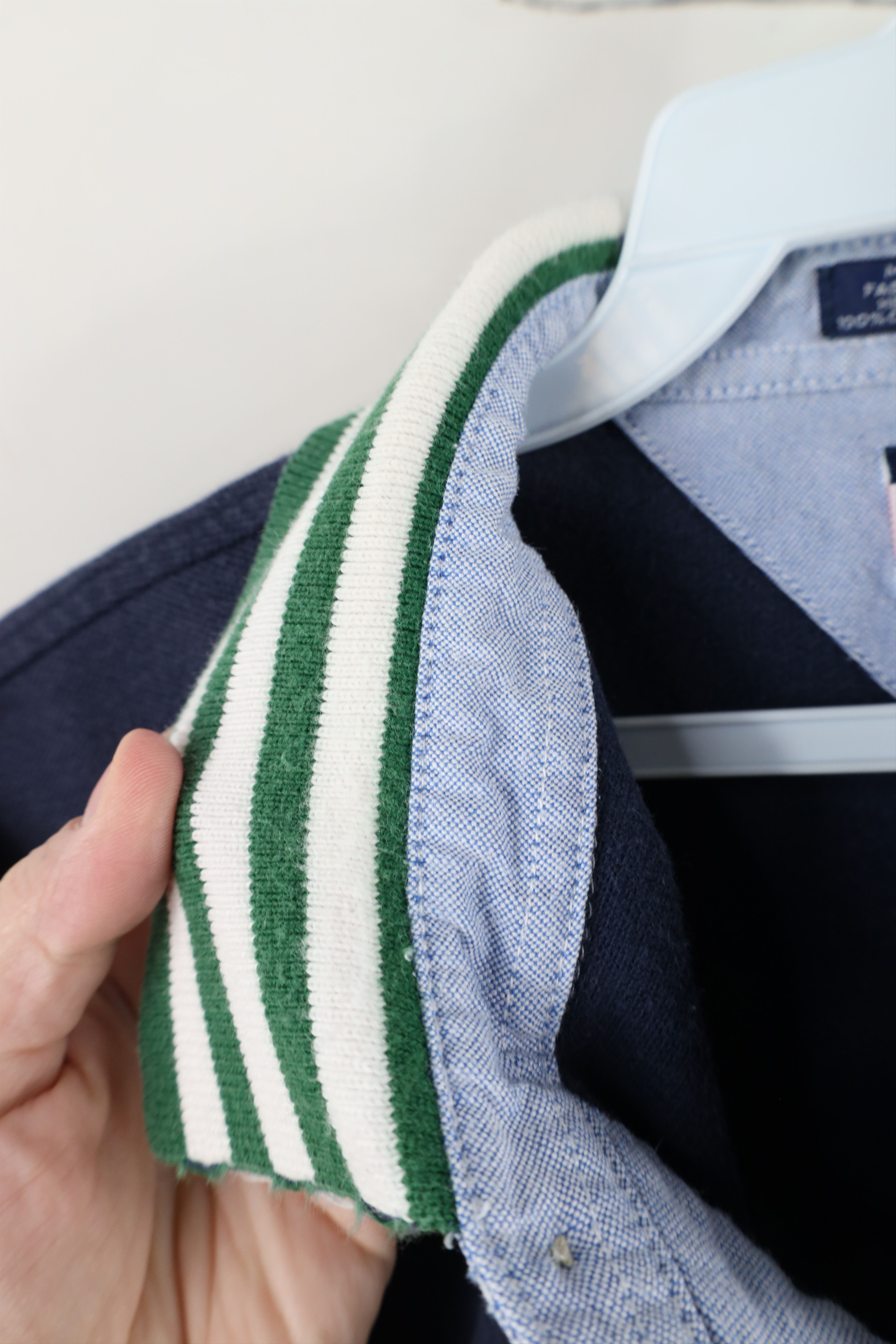 Tommy Hilfiger × Vintage Vintage 90s Tommy Hilfiger Collar Polo Shirt Blue Cotton Size US XL / EU 56 / 4 - 6 Thumbnail