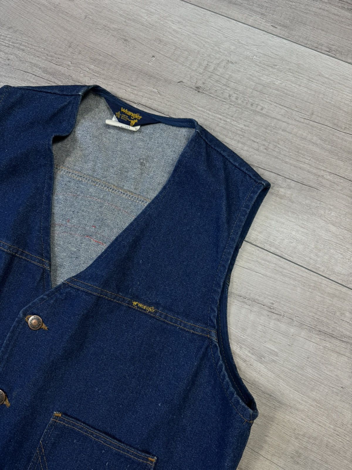 Wrangler Vintage Wrangler Western Denim Vest Made In USA Big Logo Size US L / EU 52-54 / 3 - 4 Thumbnail