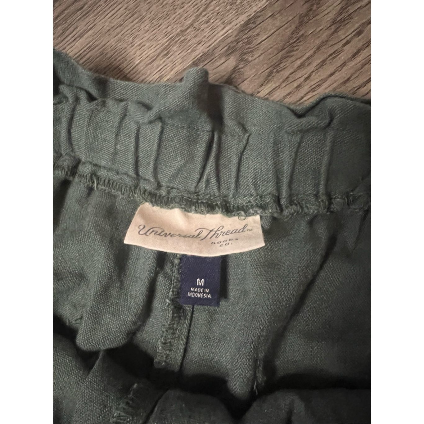 Other Universal Threads Green Shorts Woman’s Size Medium Size 28" / US 6 / IT 42 - 4 Thumbnail