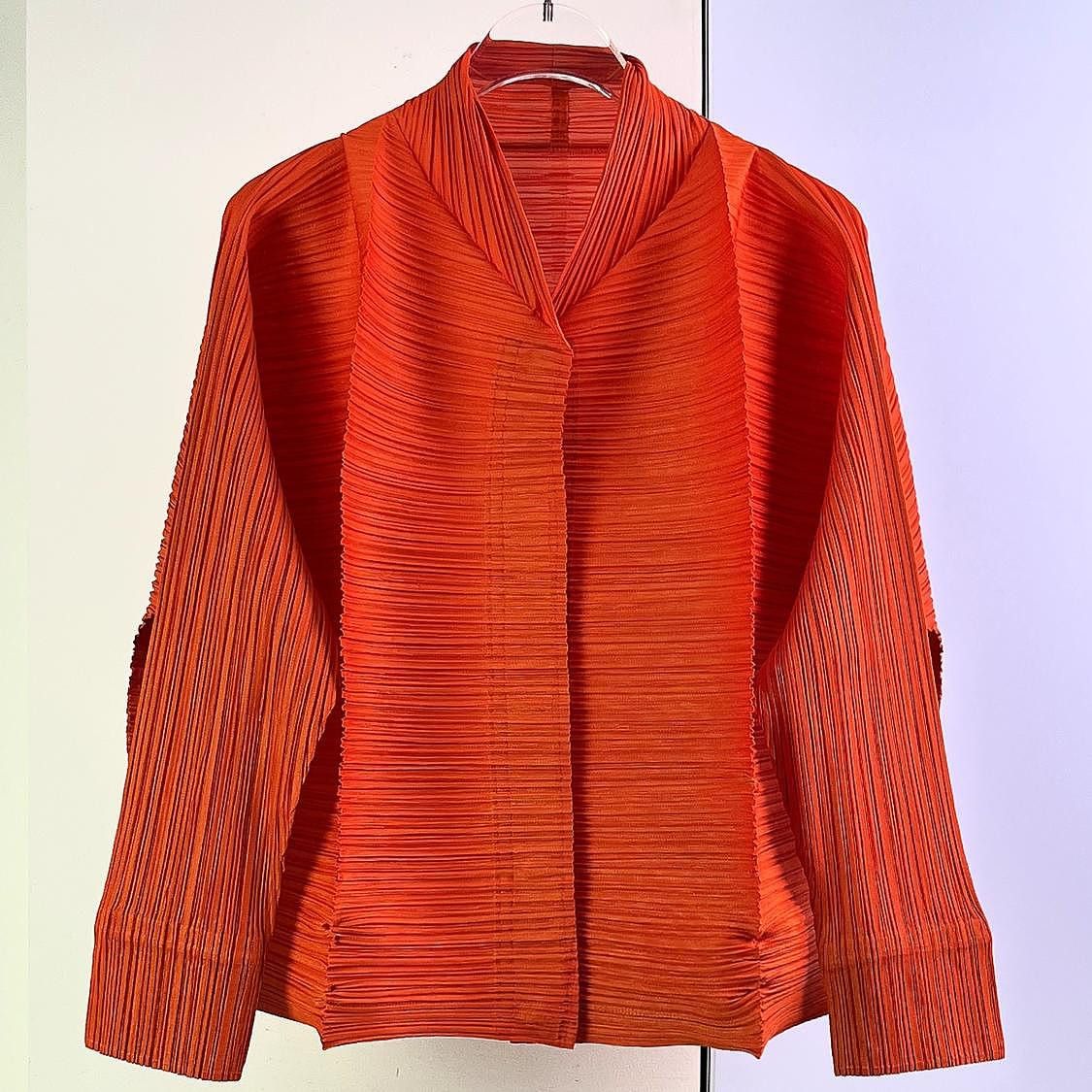 Pleats Please Issey Miyake Pleats Please Issey Miyake Orange Pleated Button Up Size 5 Size XL / US 12-14 / IT 48-50 - 1 Thumbnail