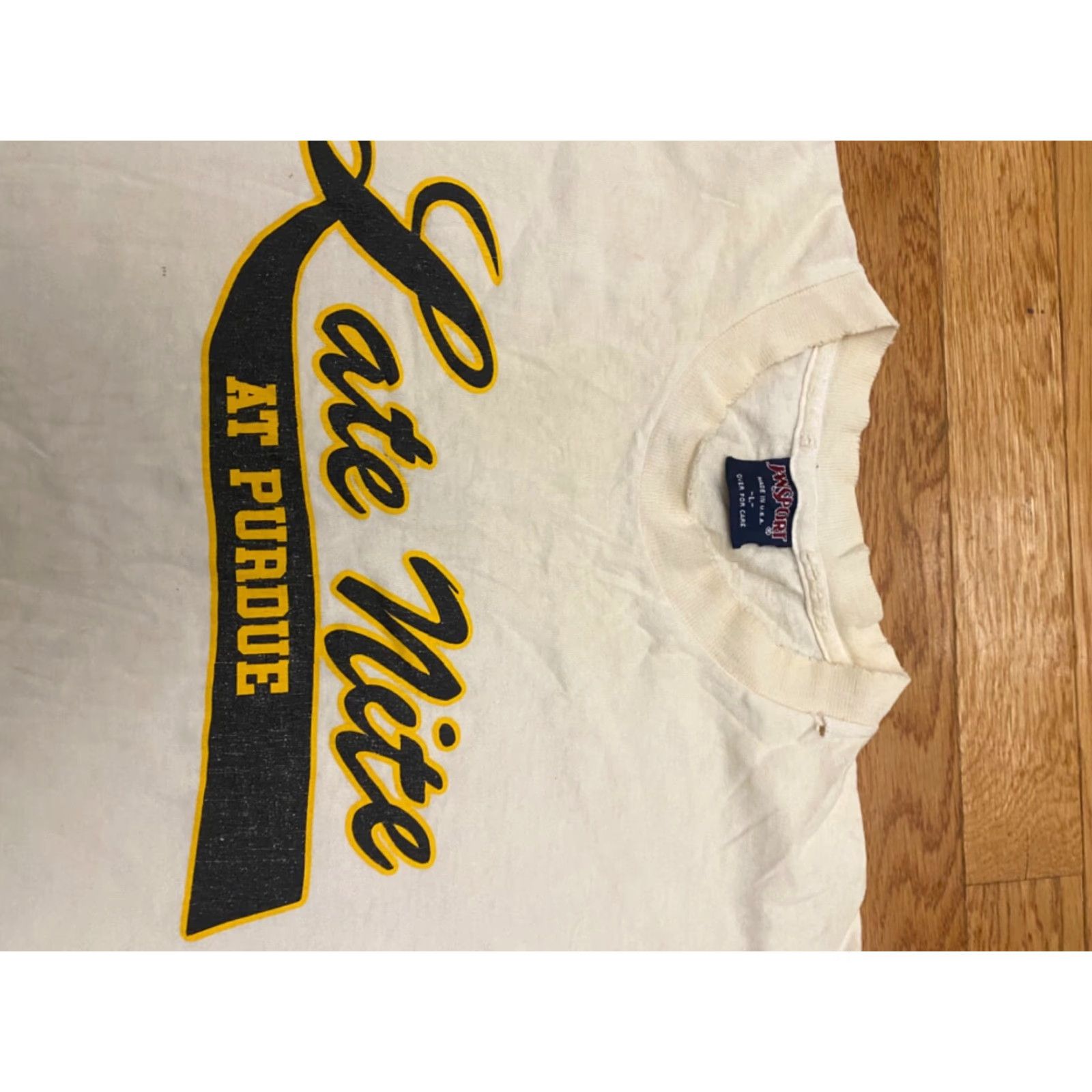 Vintage VINTAGE Late Night Show Purdue University Signal Tee Shirt Mens Large Yellow 1980s USA Single Stitch N/A Size US L / EU 52-54 / 3 - 3 Thumbnail