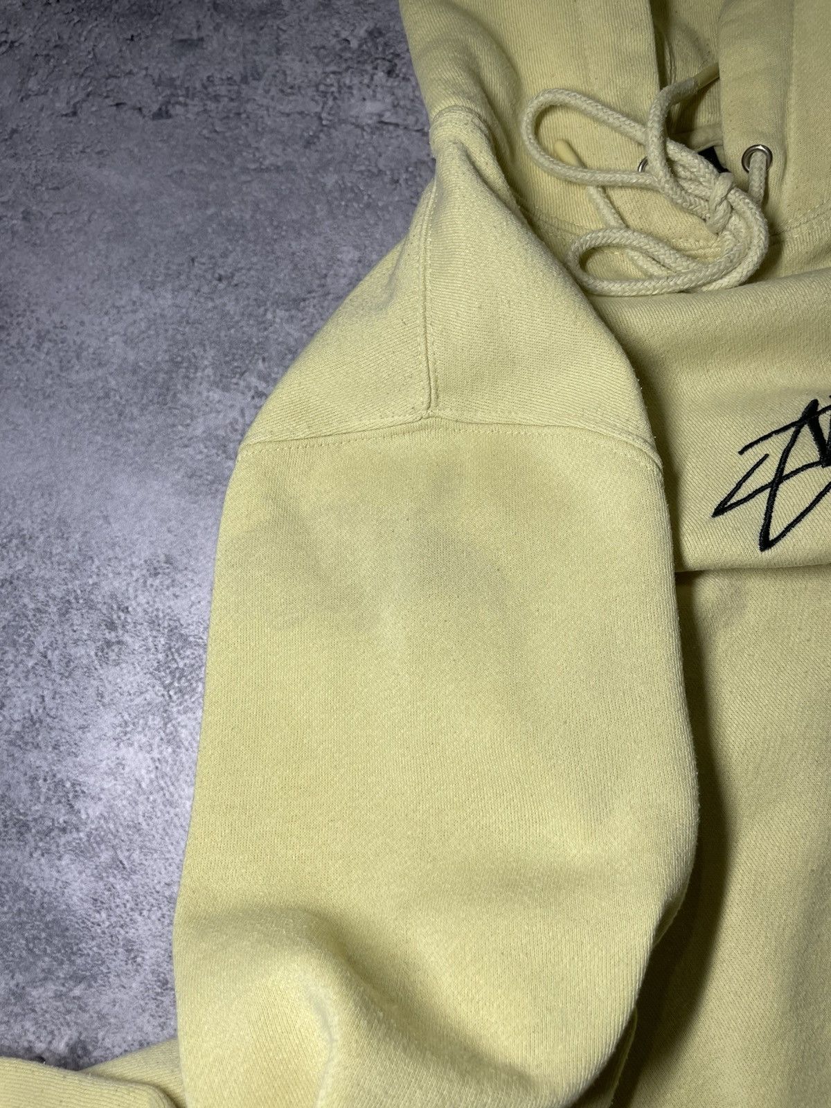 Stussy Rare Vintage Stussy Centre logo Streetwear Hoodie Size US S / EU 44-46 / 1 - 10 Thumbnail