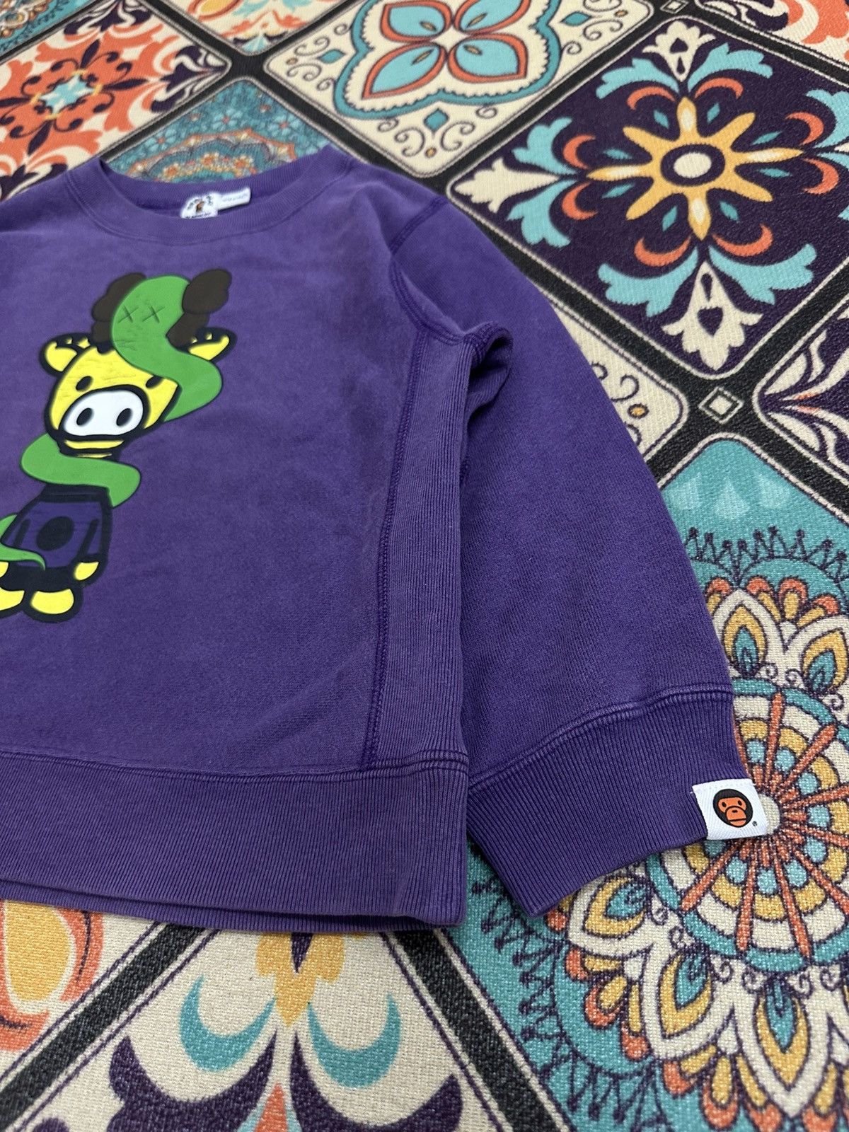 Bape × Kaws Bape (Baby Milo) x Kaws Kids/Youth Sweatshirt (Size 110) Size US XXS / EU 40 - 4 Thumbnail