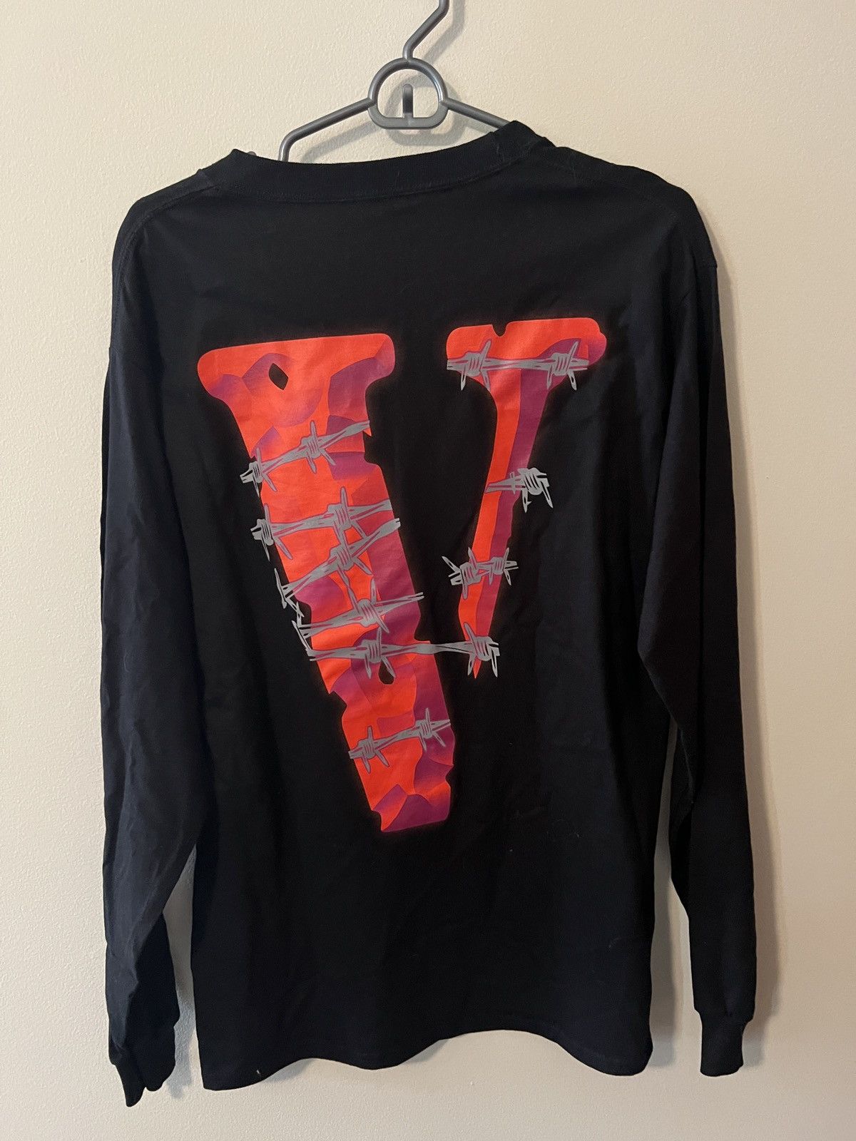 999 Club × Vlone New VLONE Juiceworld long sleeve tshirt Size US M / EU 48-50 / 2 - 2 Thumbnail