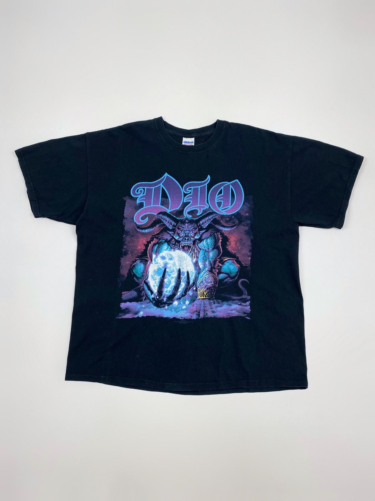 2004 Vintage Dio Master Of The Moon Album Promo Graphic Tee