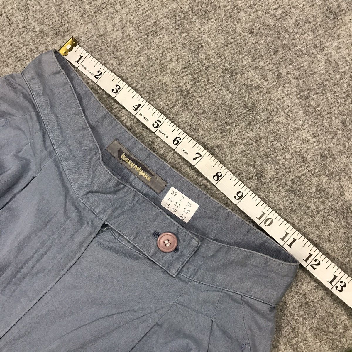 Issey Miyake × Vintage 90s Issey Miyake faded blue gray colour woman pants Size 24" / US 00 / IT 34 - 13 Thumbnail