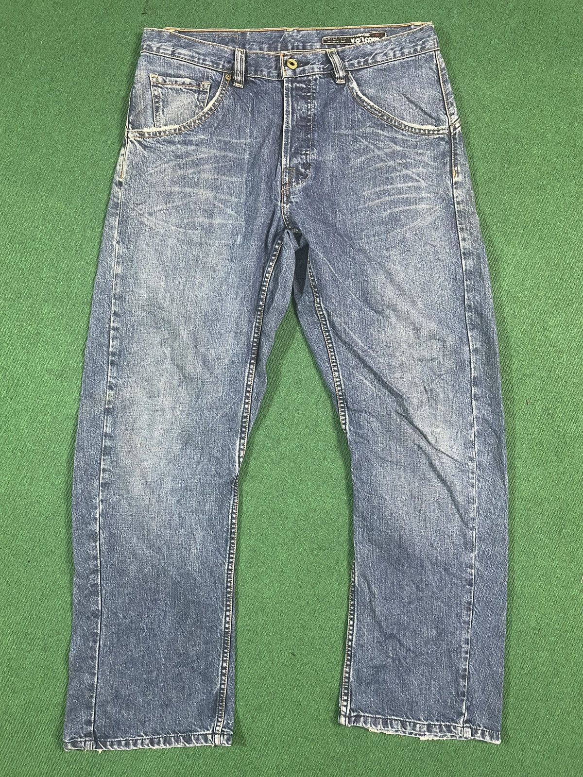 Vintage × Volcom Vintage Volcom Stone Bordwear Jeans Size US 34 / EU 50 - 2 Thumbnail