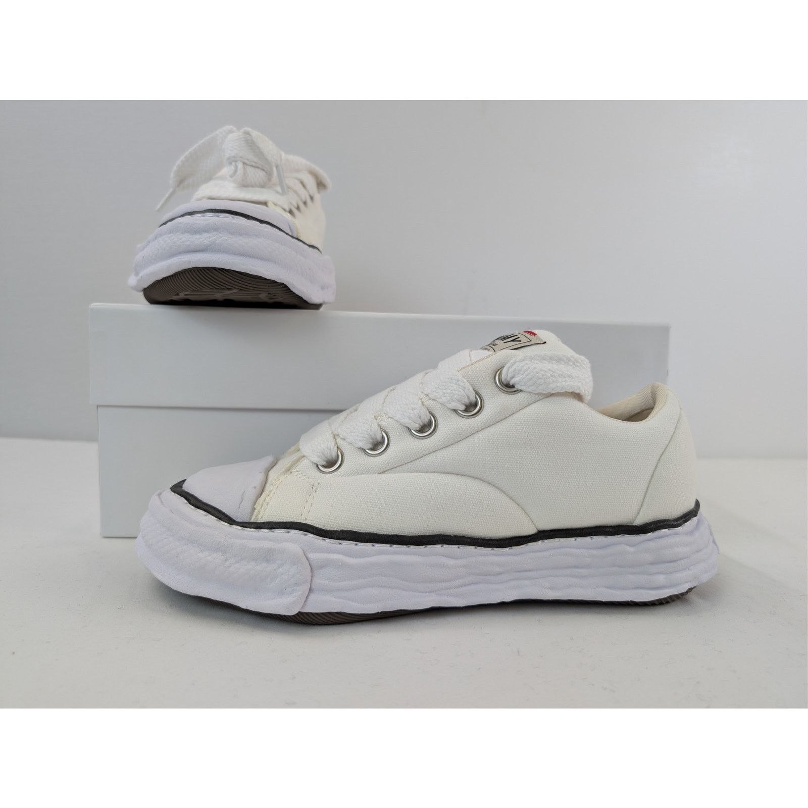 Maison MIHARA YASUHIRO o1rshd1 Peterson 23 Original Sole Sneakers in White 45 Size US 12 / EU 45 - 21 Thumbnail