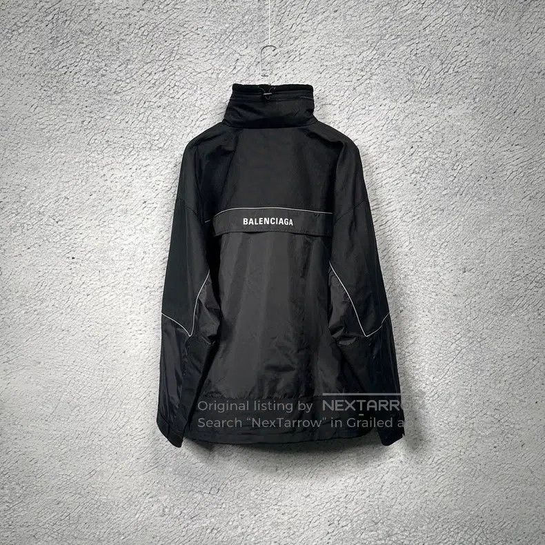 Balenciaga Balenciaga Black front and back logo half-zip nylon jacket Size US M / EU 48-50 / 2 - 2 Thumbnail