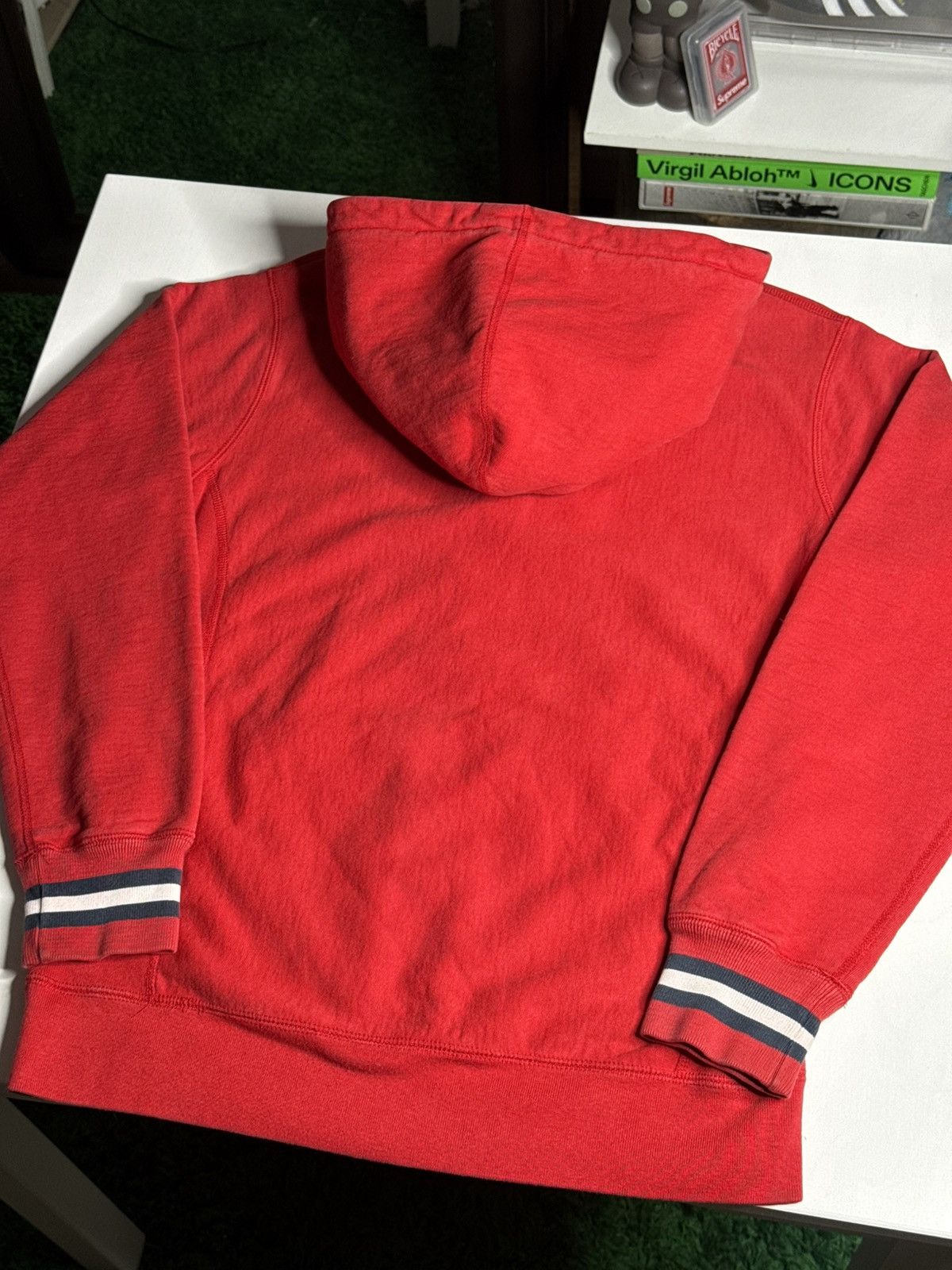 Supreme Supreme Scribble Logo Sweatshirt “Red” [M] PREOWNED Size US M / EU 48-50 / 2 - 2 Thumbnail