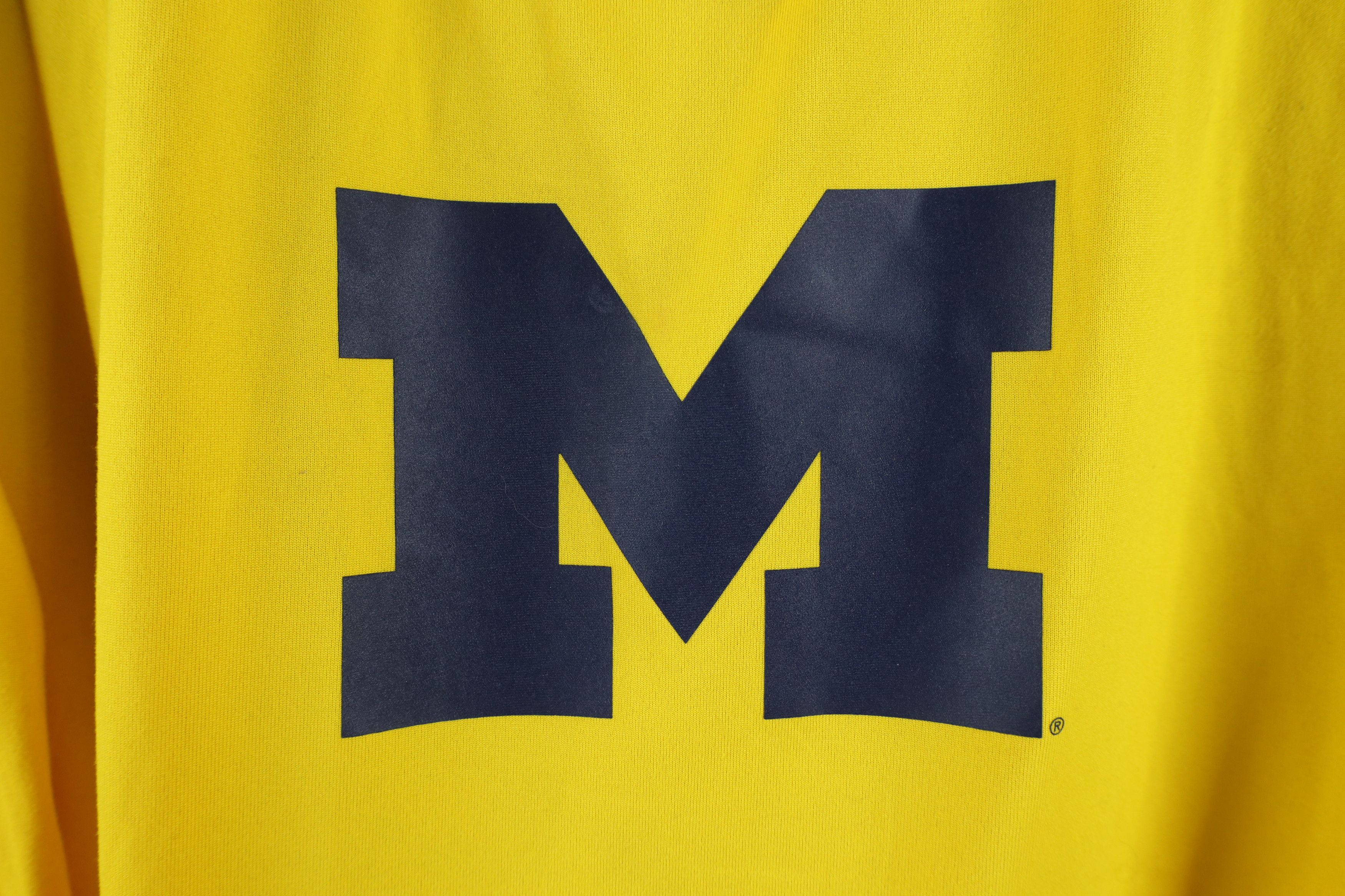 Nike × Vintage Nike Air Jordan Tech Jumpman Long Sleeve T-Shirt Yellow Size US M / EU 48-50 / 2 - 5 Thumbnail