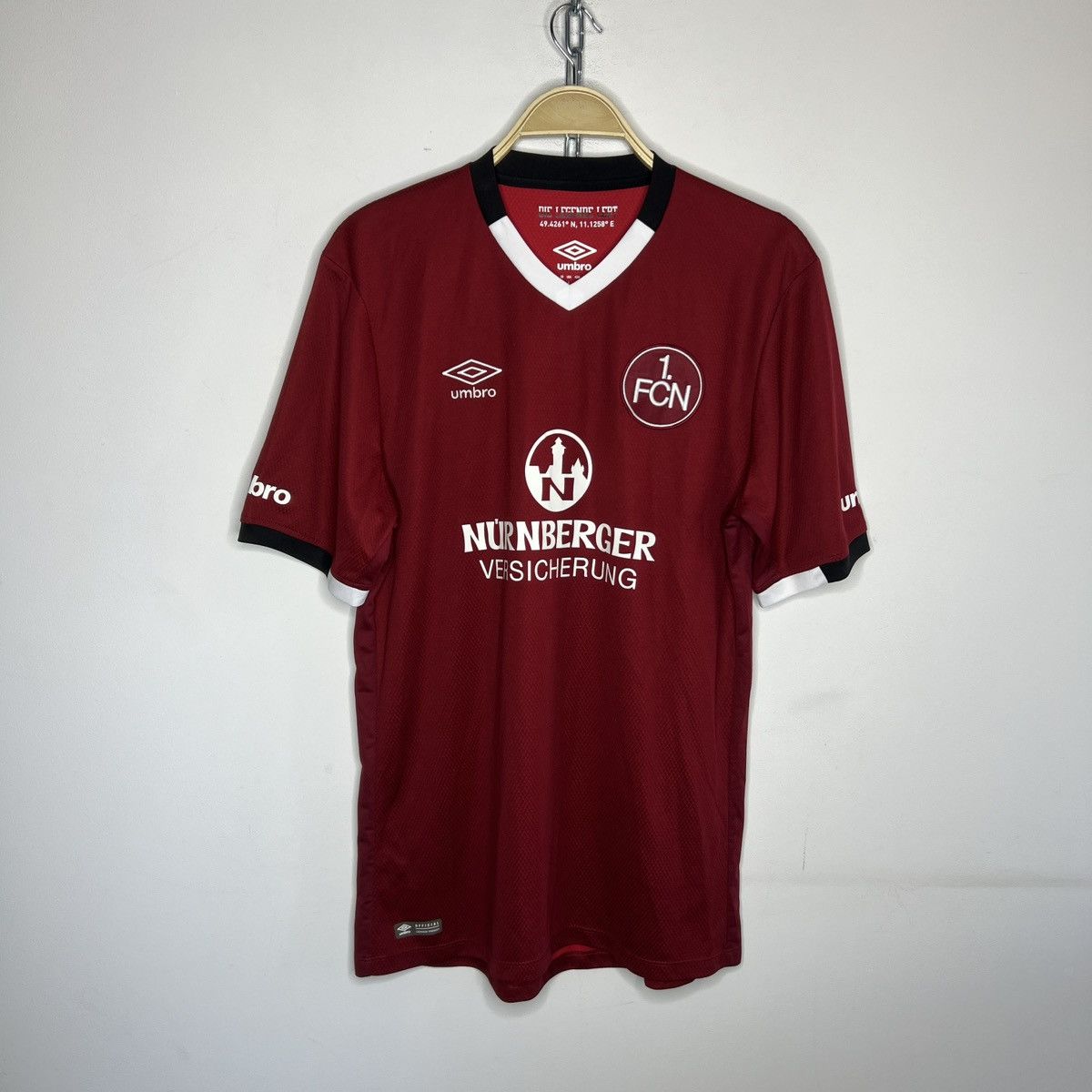 Umbro × Vintage Vintage Burgundy Jersey T-Shirt Tee Nurnberg Umbro 2020 Size US L / EU 52-54 / 3 - 1 Thumbnail