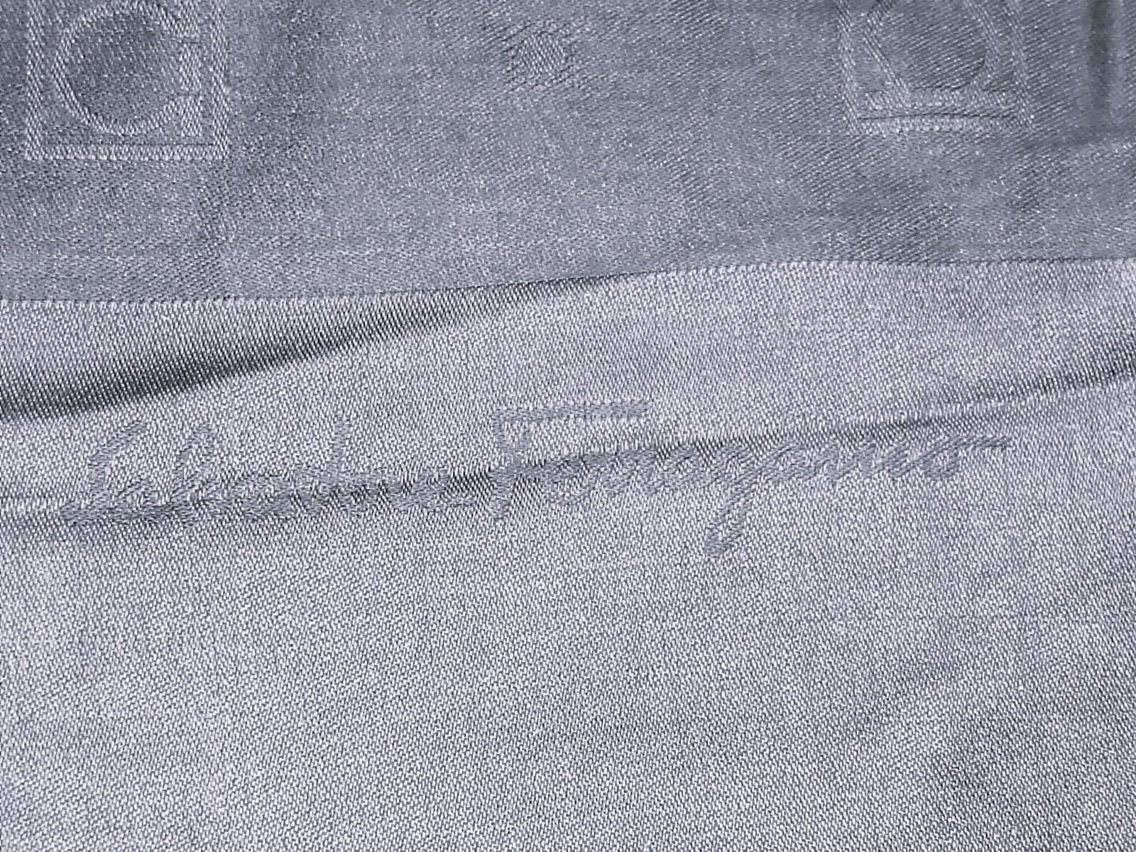 Salvatore Ferragamo SALVATORE FERRAGAMO ITALY Monogram Logo Gray Silk Wool Scarf Size ONE SIZE - 2 Thumbnail