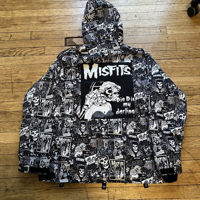 Grenade misfits store snowboard jacket