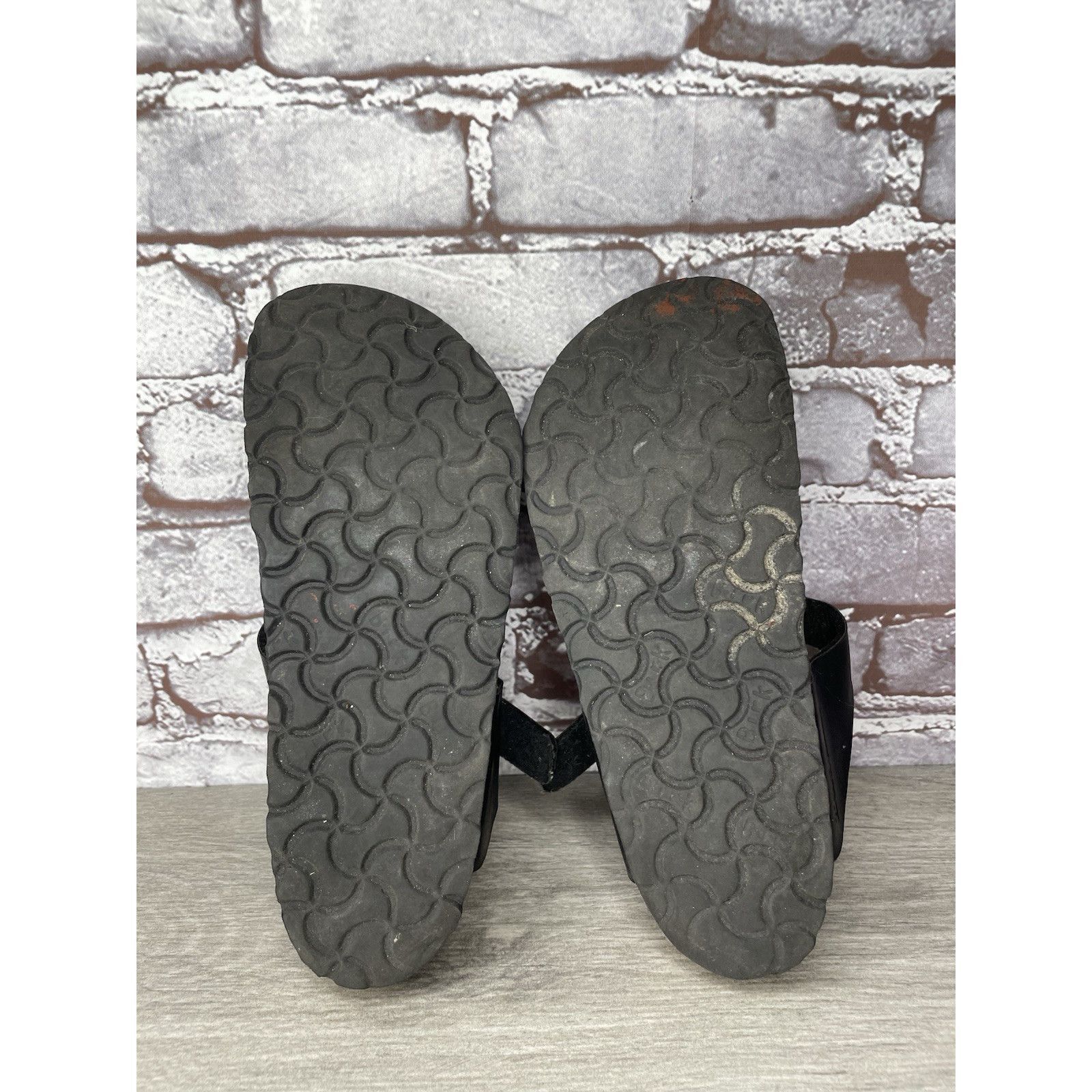 Birkenstock Birkenstock Gizeh Black Leather Thong Cork Strap Sandals Wom Size US 6 / IT 36 - 16 Thumbnail