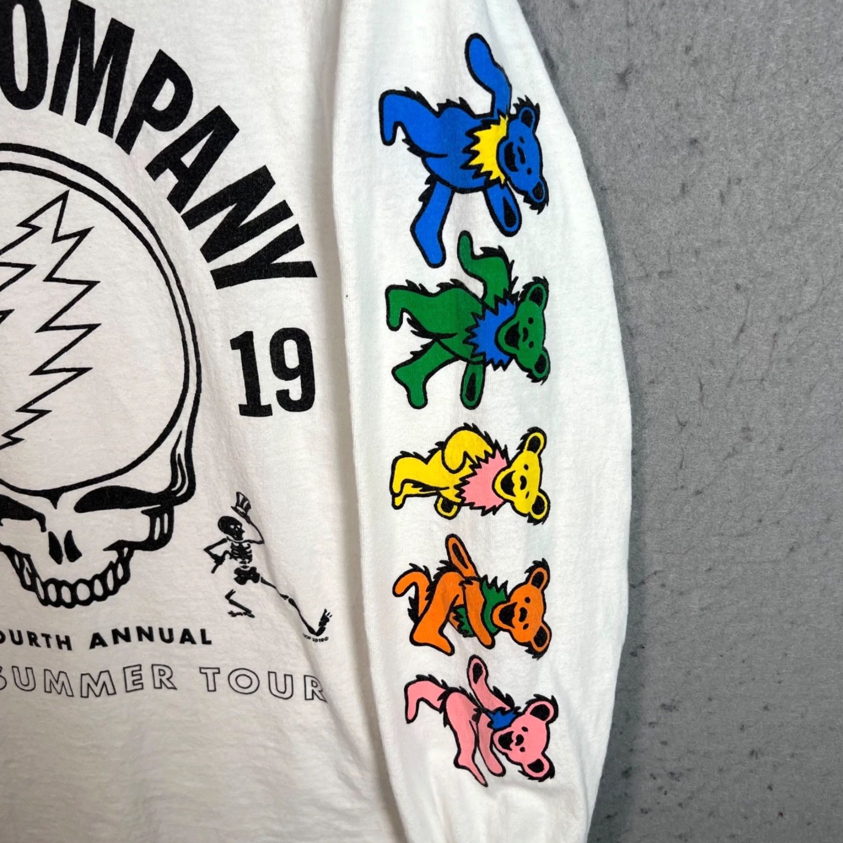 Gildan VINTAGE Dead & Company 2019 U.S. Summer Tour White Long Sleeve T Shirt Small Mens Shirt Size US S / EU 44-46 / 1 - 6 Thumbnail