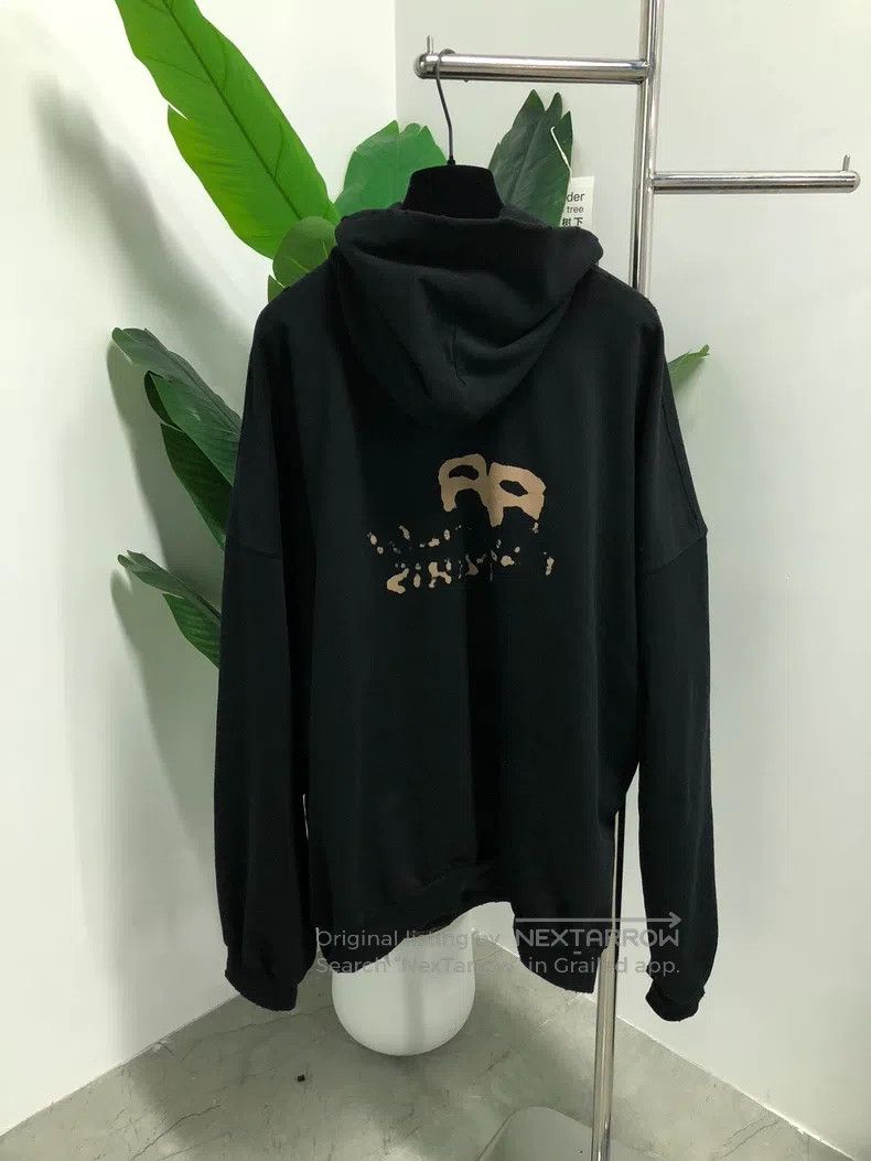 Balenciaga Balenciaga Letter Printed Hoodie Size US XL / EU 56 / 4 - 2 Thumbnail