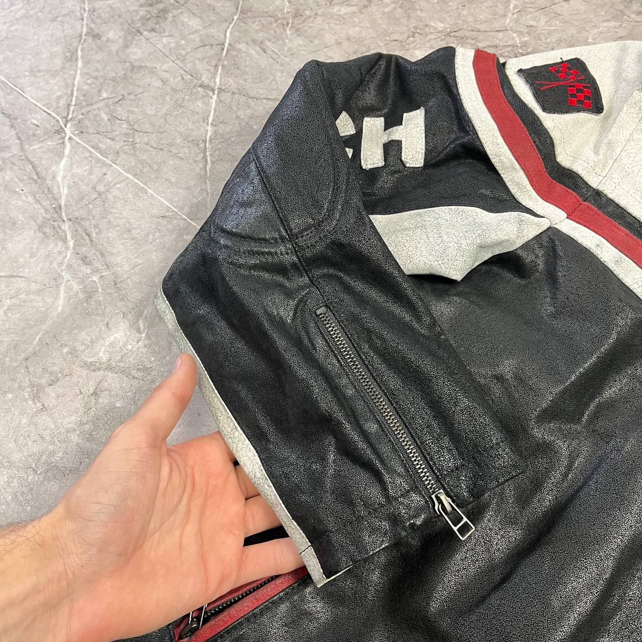 Japanese Brand Vintage Much More White/Black Racing Leather Moto Jacket Size US M / EU 48-50 / 2 - 19 Thumbnail