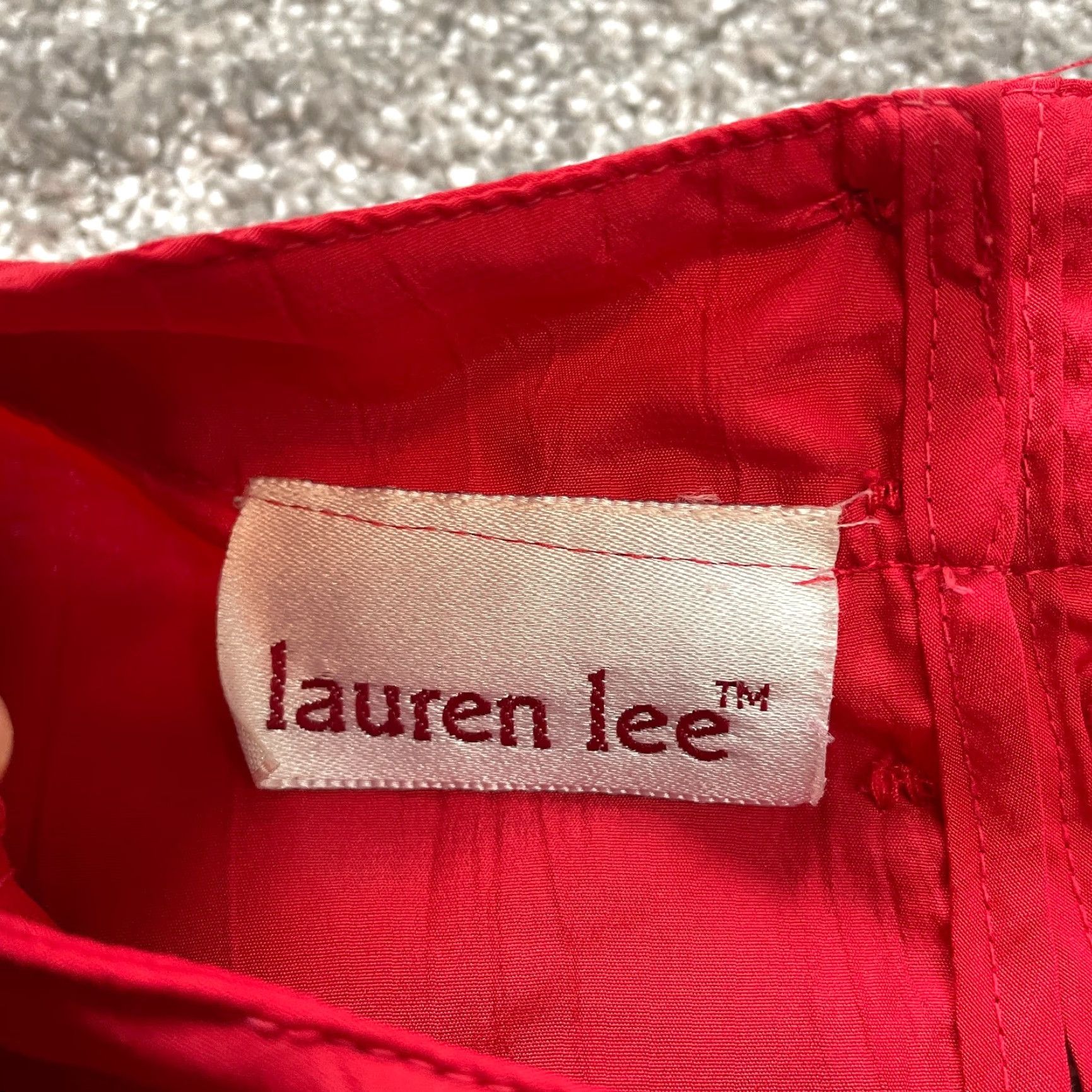 Lee VINTAGE Lauren Lee Blouse Top Womens 10 Red Ruffle Short Sleeve Professional Comfort Wear Size L / US 10 / IT 46 - 5 Thumbnail