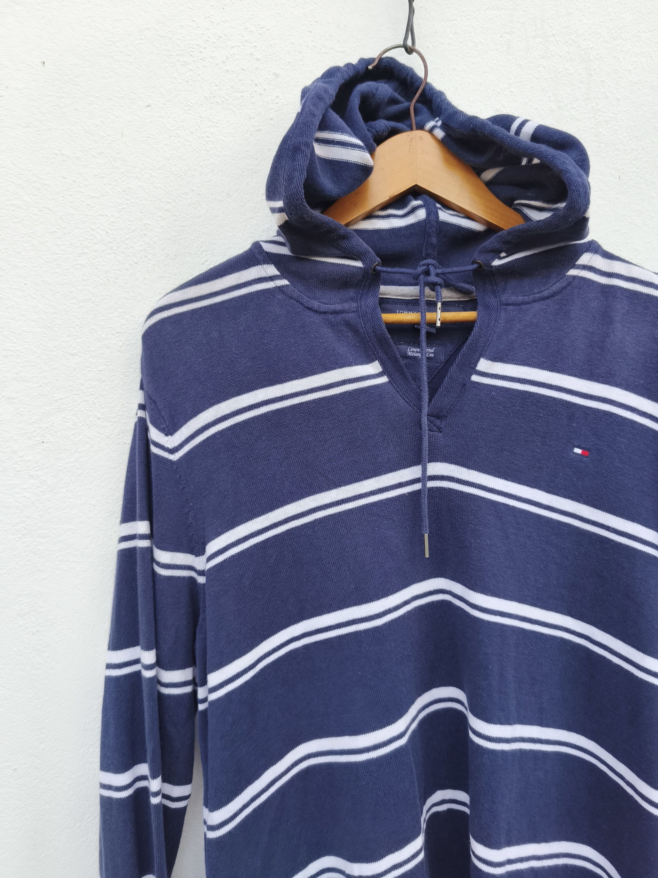 Tommy Hilfiger Tommy Hilfiger after hood stripes Linen clothes Size US L / EU 52-54 / 3 - 7 Thumbnail