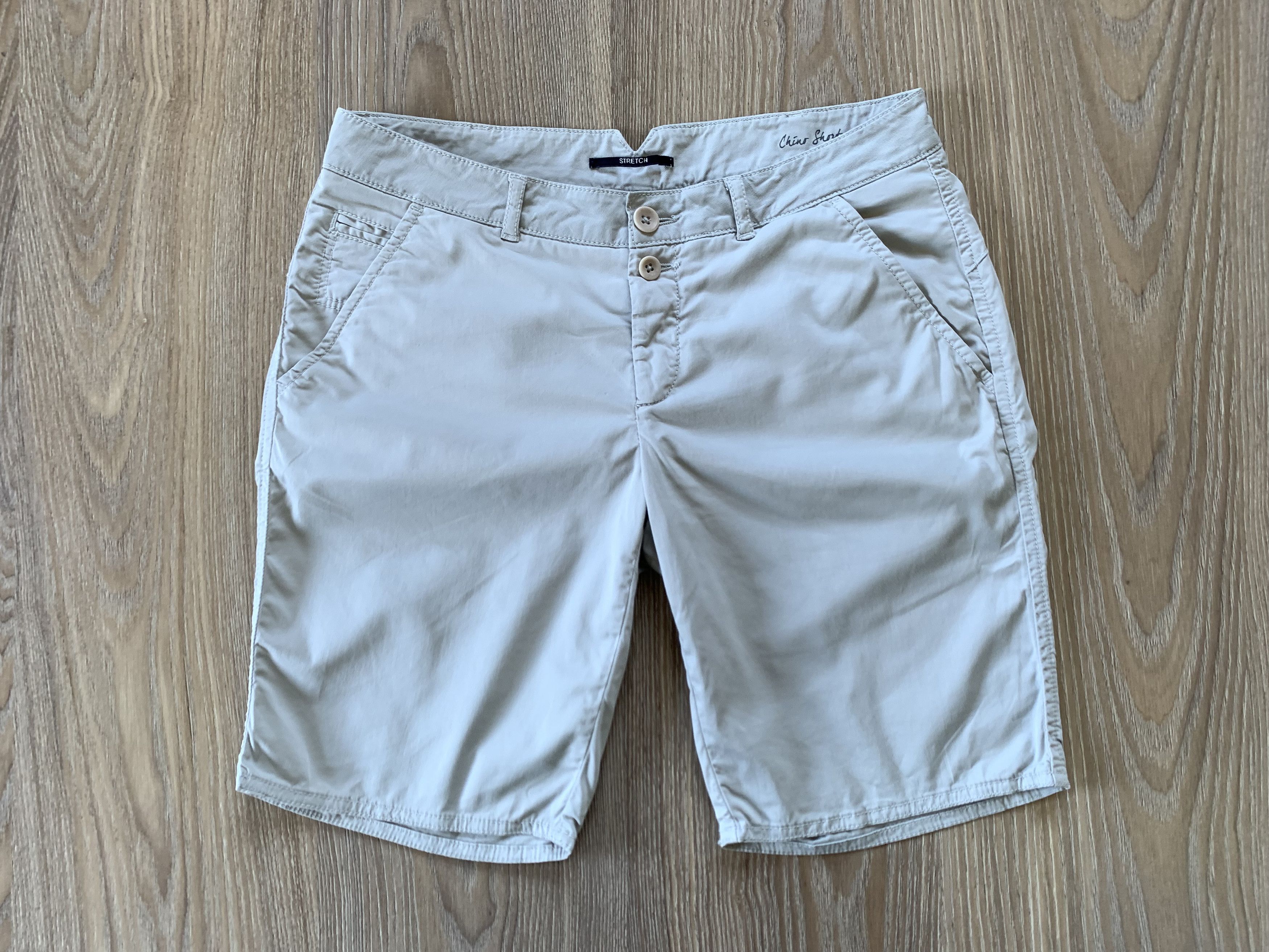 Woolrich Woolen Mills Women’s Woolrich Beige Cotton Stretch Chino Shorts Size 26" / US 2 / IT 38 - 2 Thumbnail